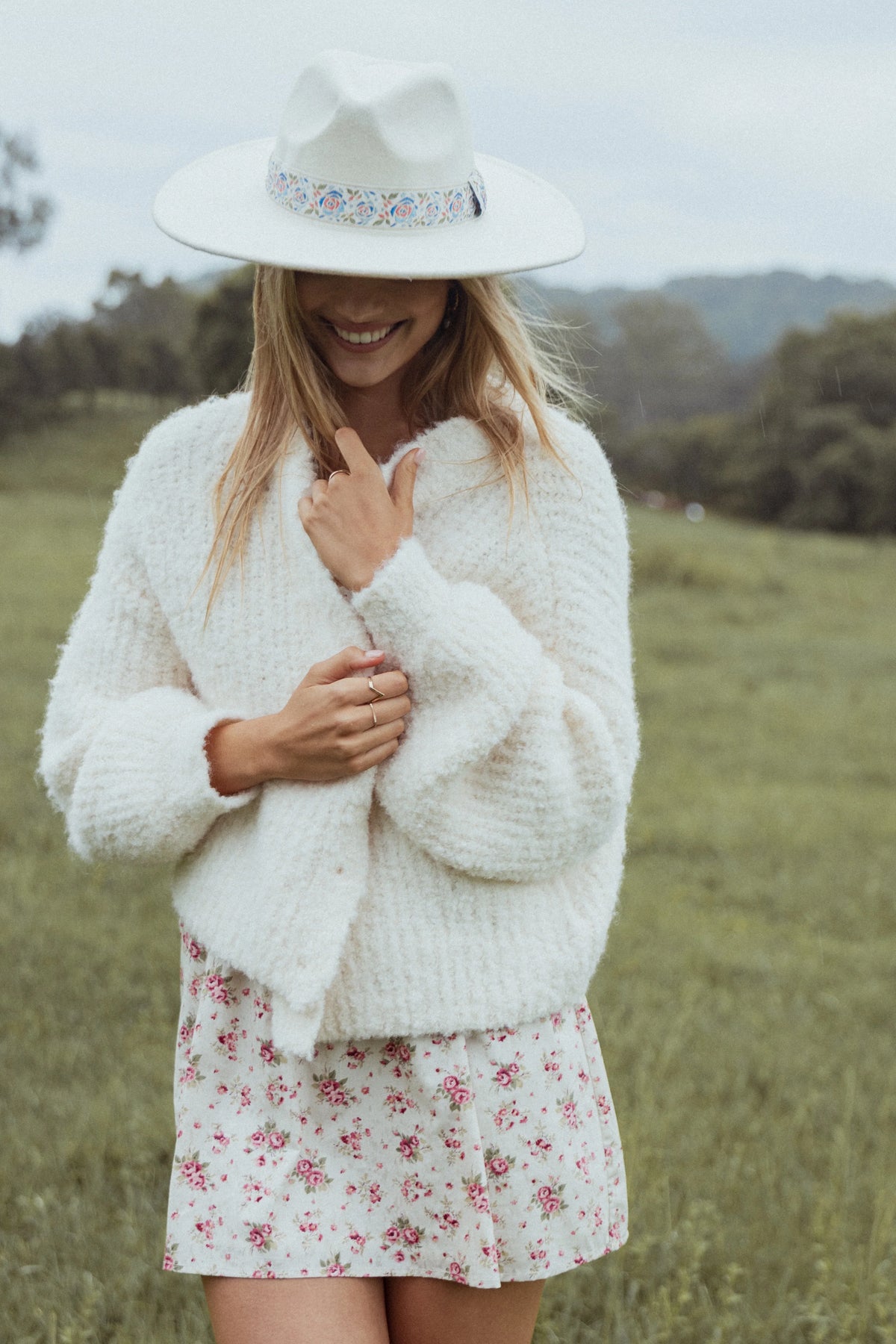 Albertine Cardigan White