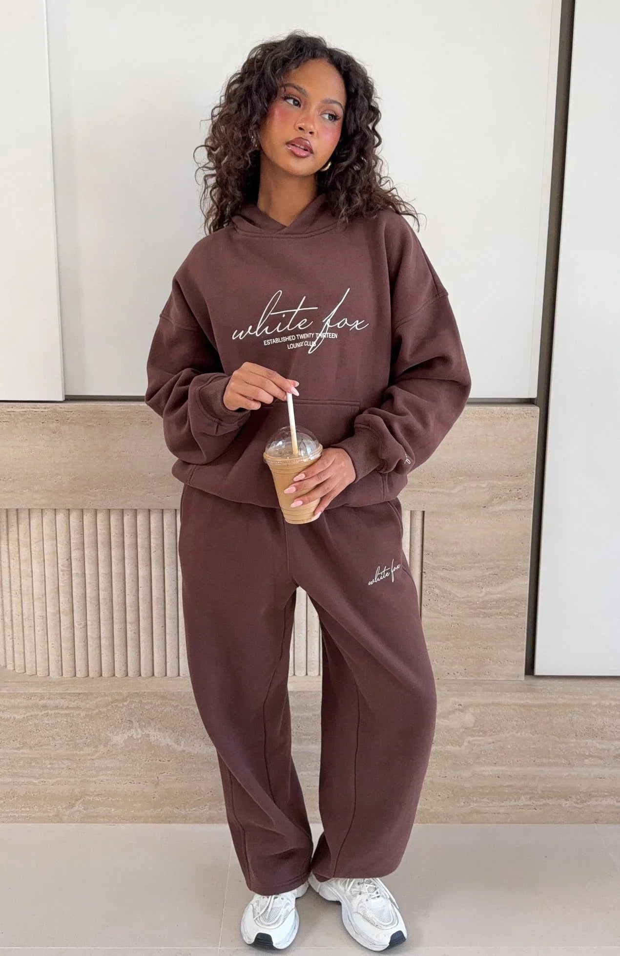 Know What You Want Oversized Hoodie Chocolate