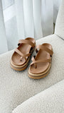 Amia Slide Light Cashew