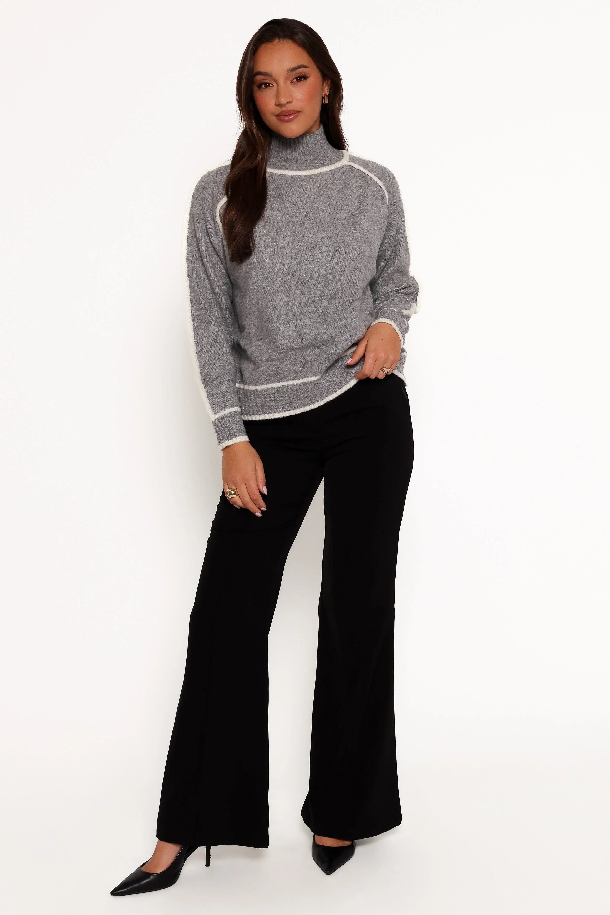 Rylee Contrast Hem Knit Sweater Grey