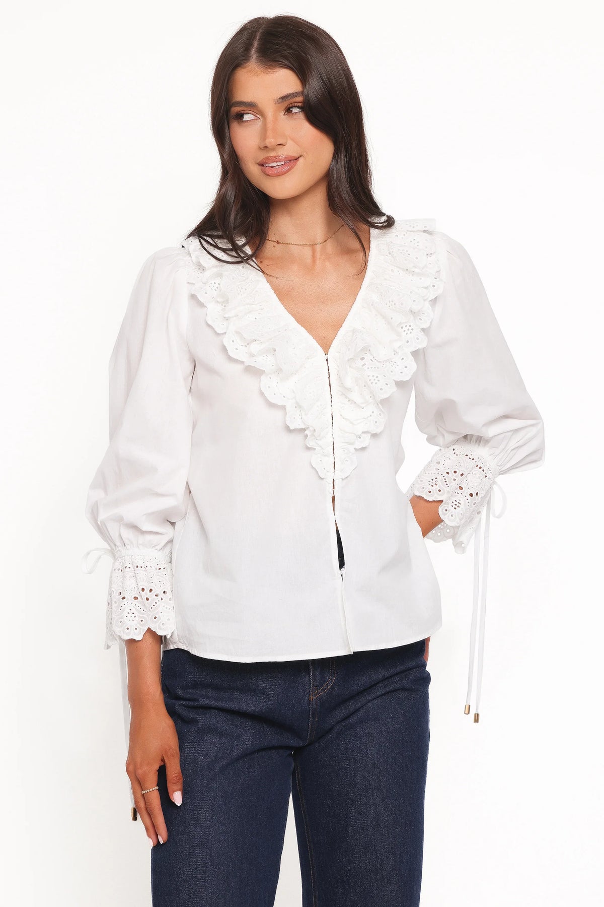 Aelwen Ruffle Blouse White Embroidery