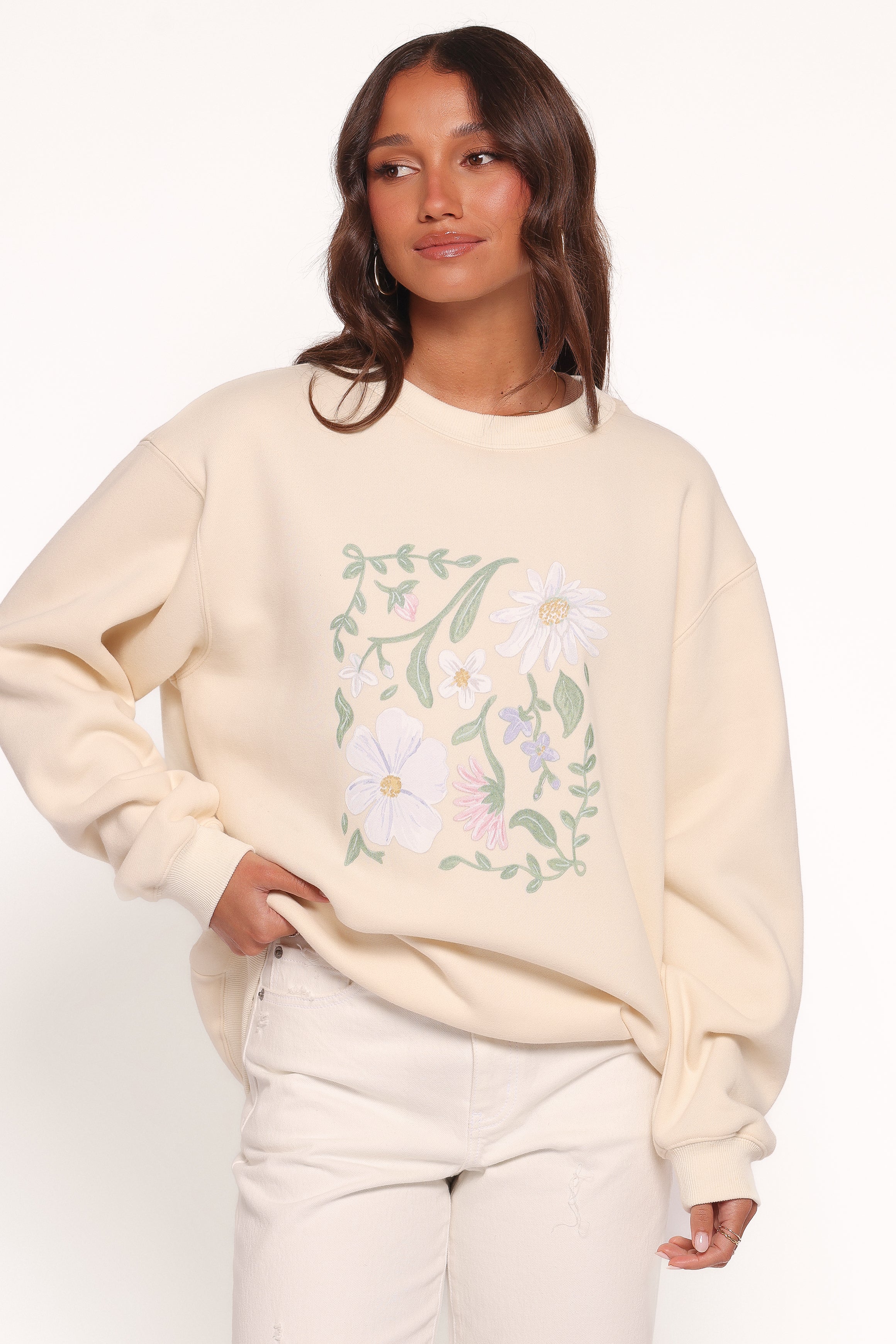 Flower Garden Graphic Sweatshirt Cream
