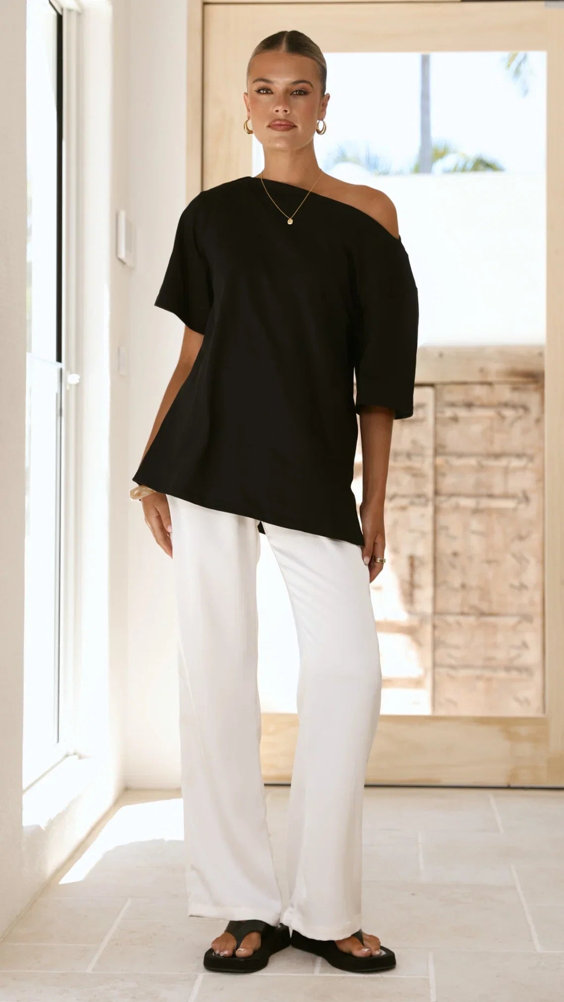 Pia One Shoulder Oversize Tee Black