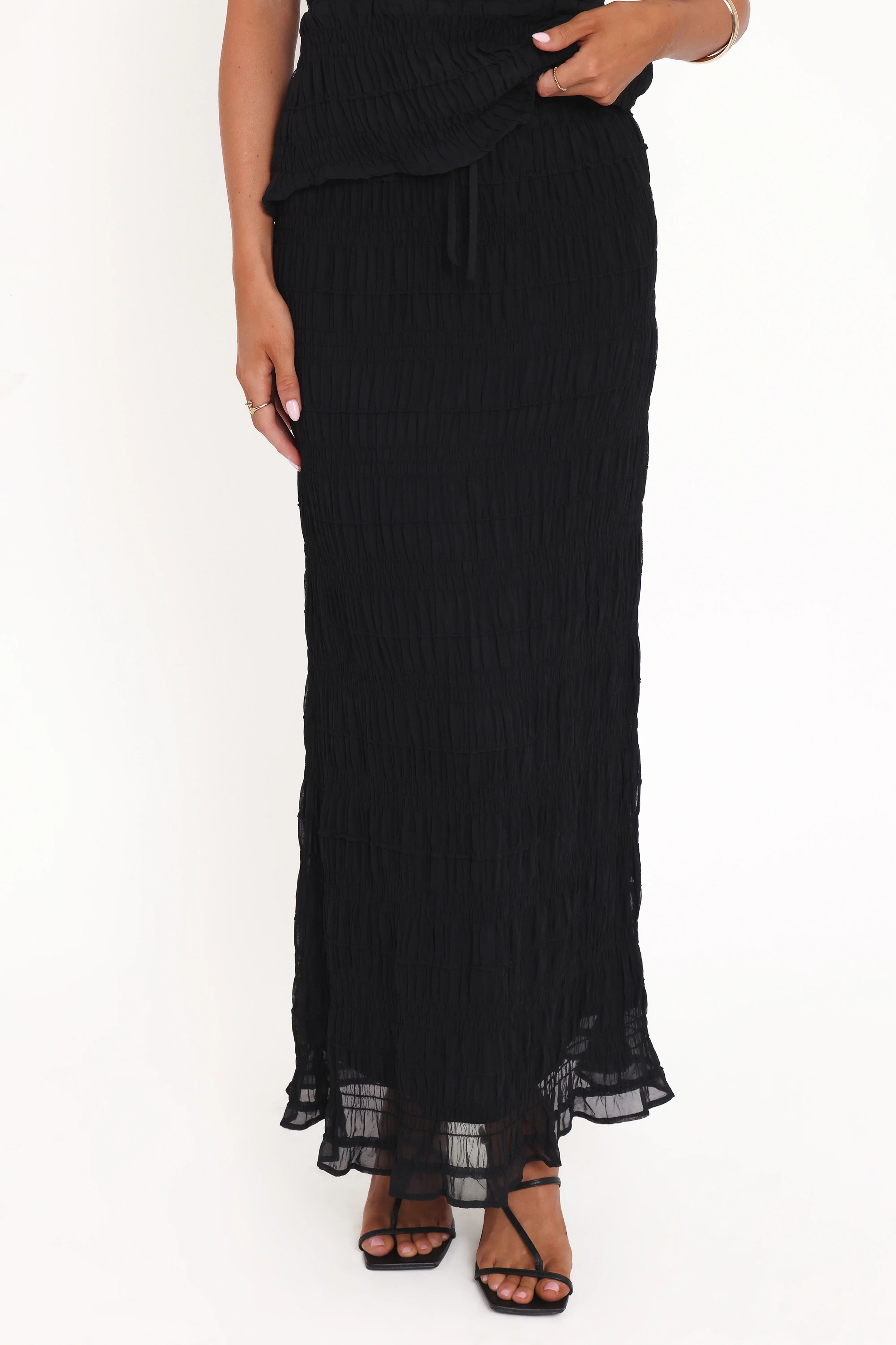 Valana Skirt Black
