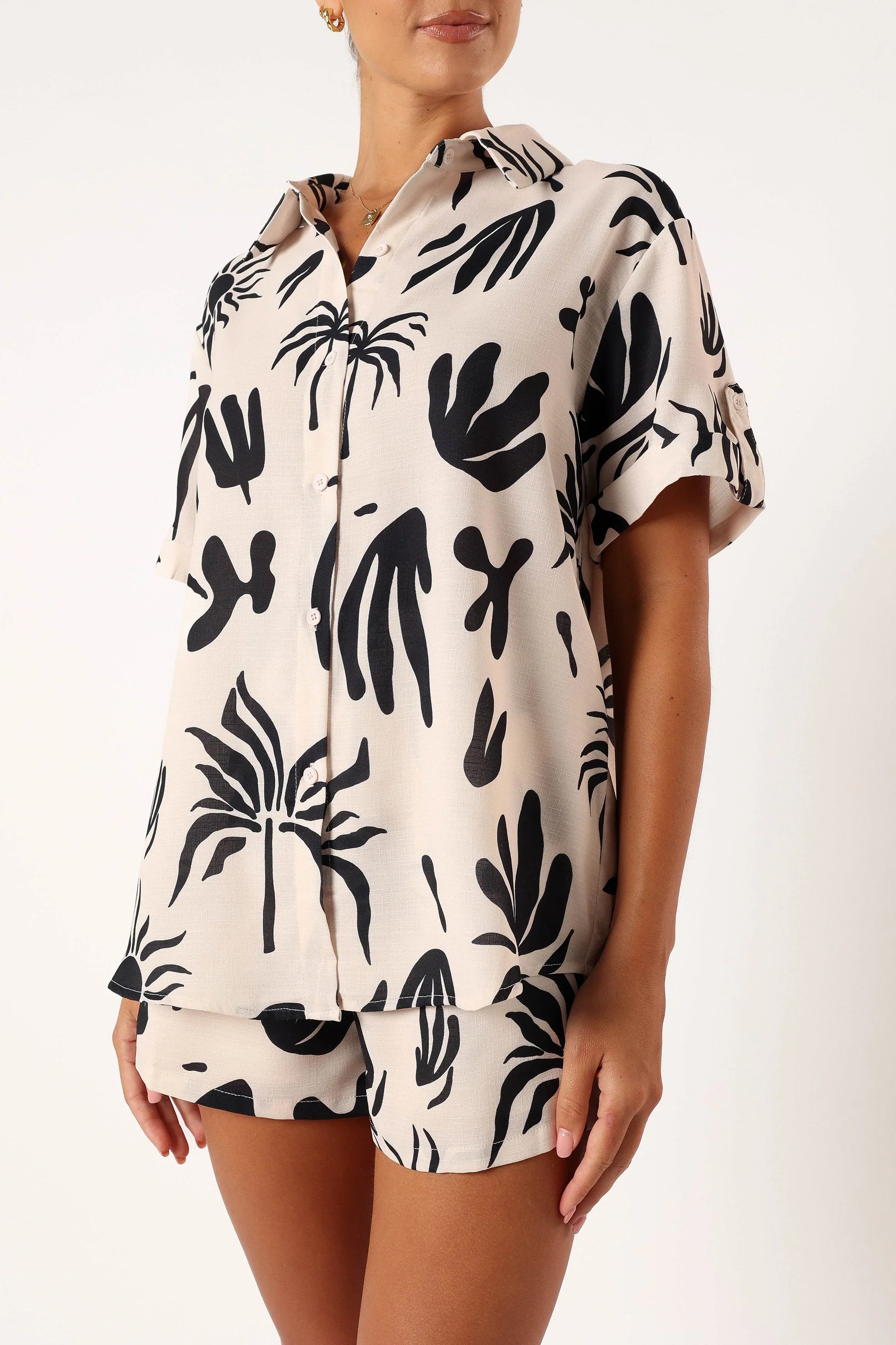 Sawyer Short Sleeve Shirt Beige Black