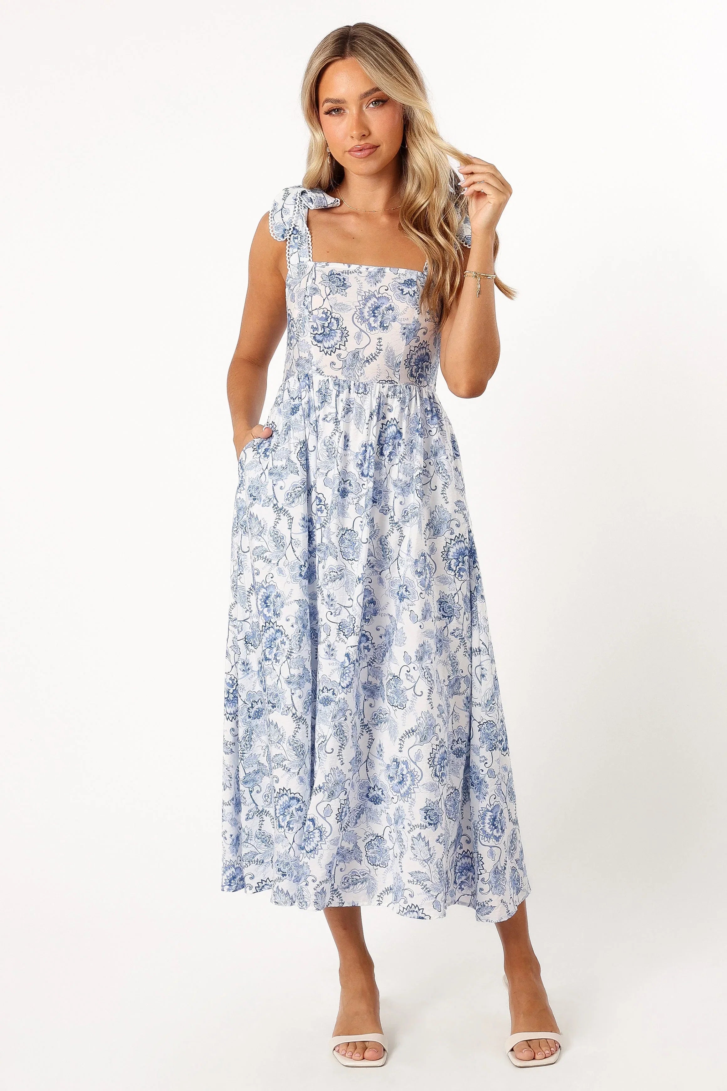 Janie Midi Dress Blue Floral