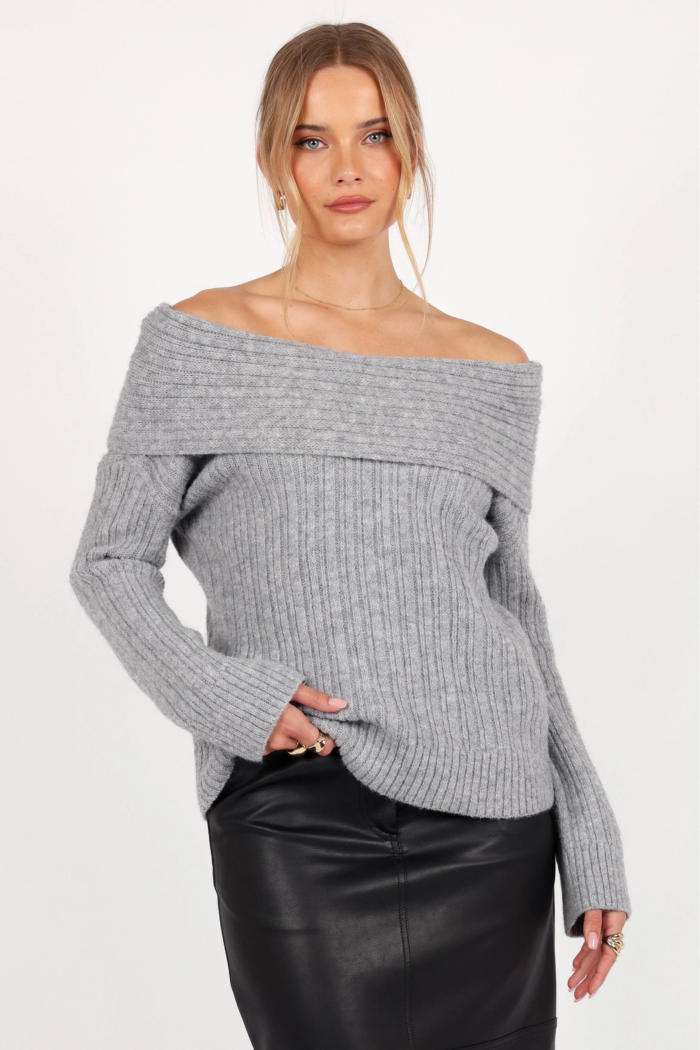 Kenny Off Shoulder Knit Sweater Grey