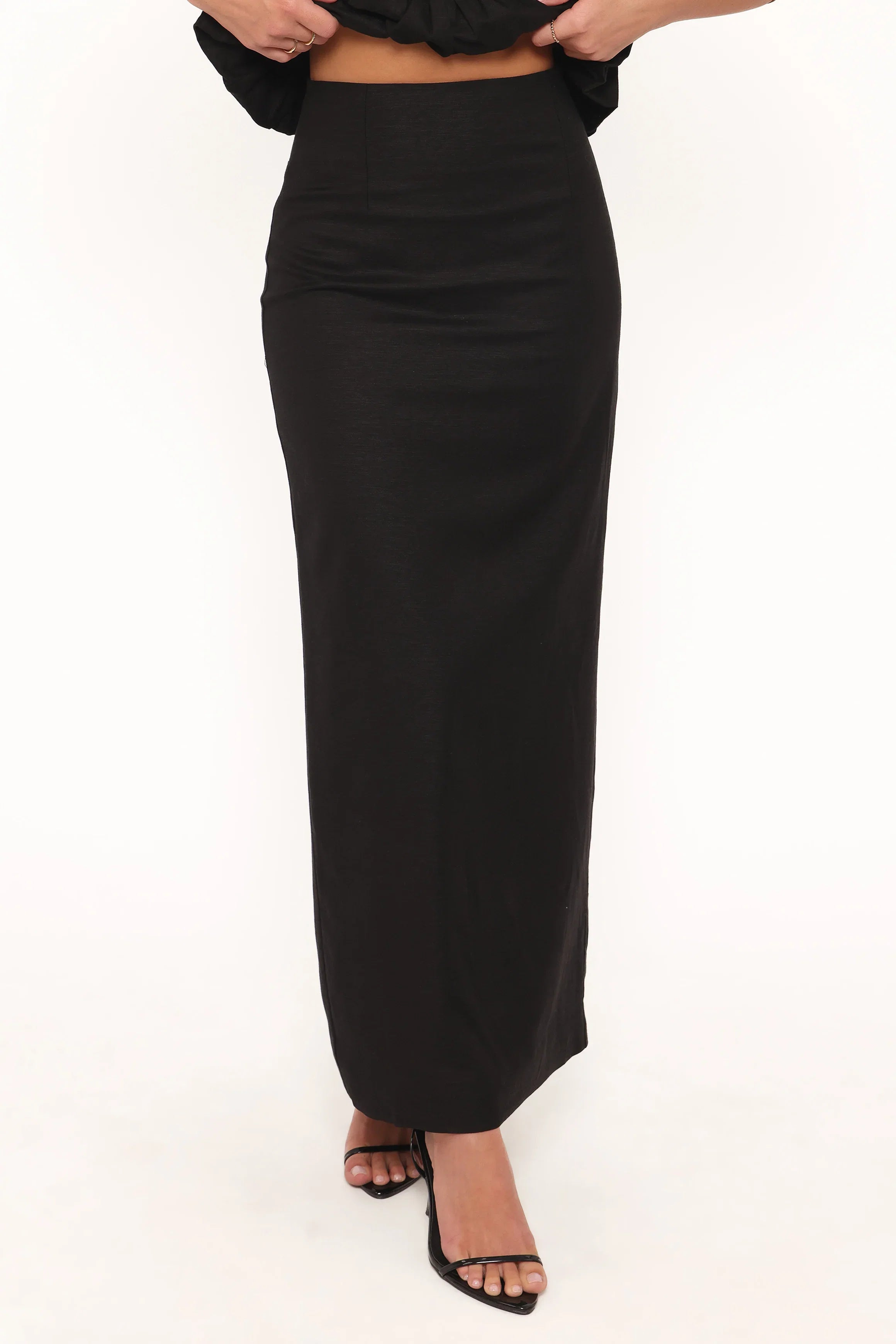 Ursa Fitted Column Skirt Black