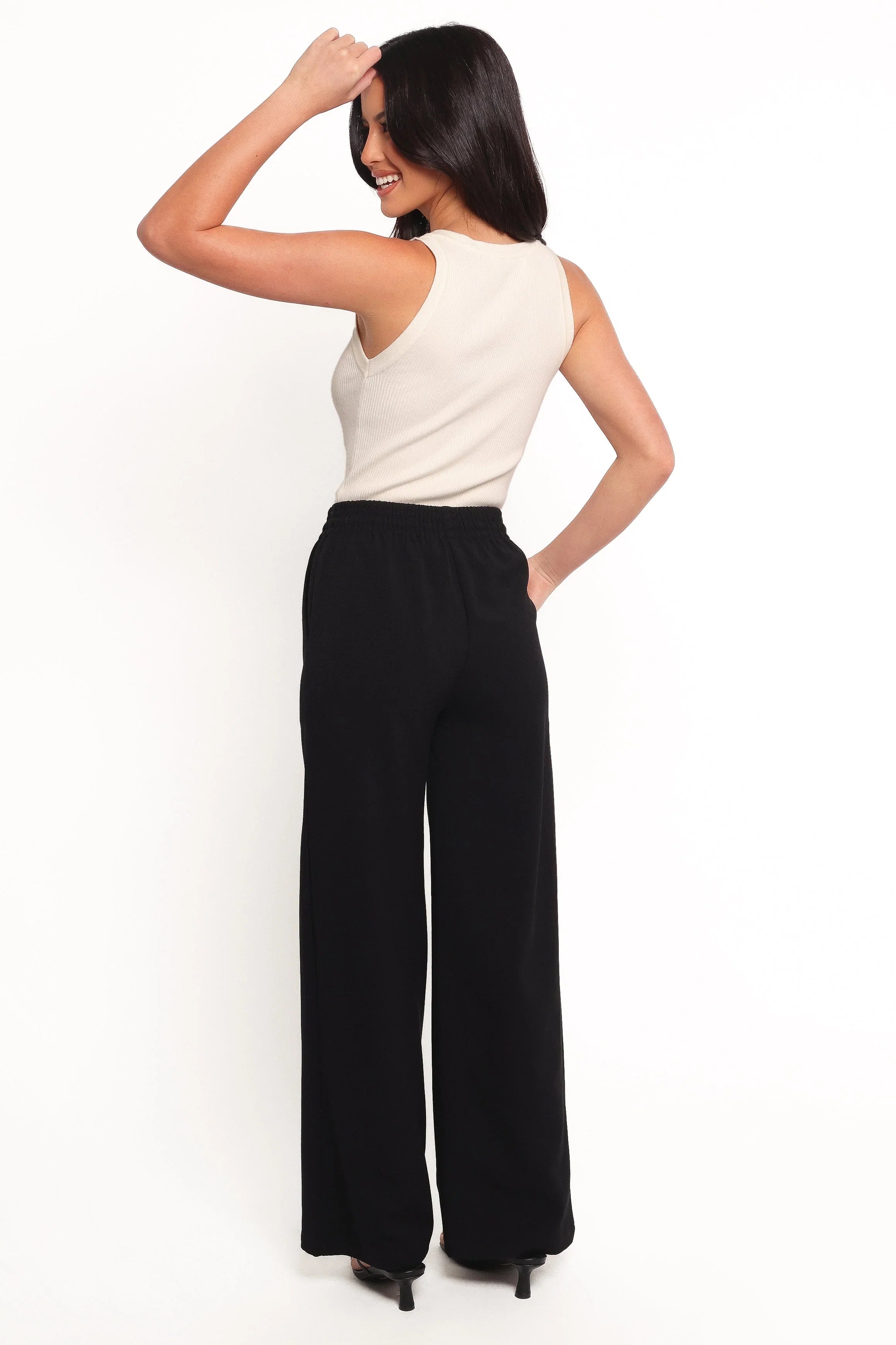 Cinch Wide Leg Crepe Pant Black