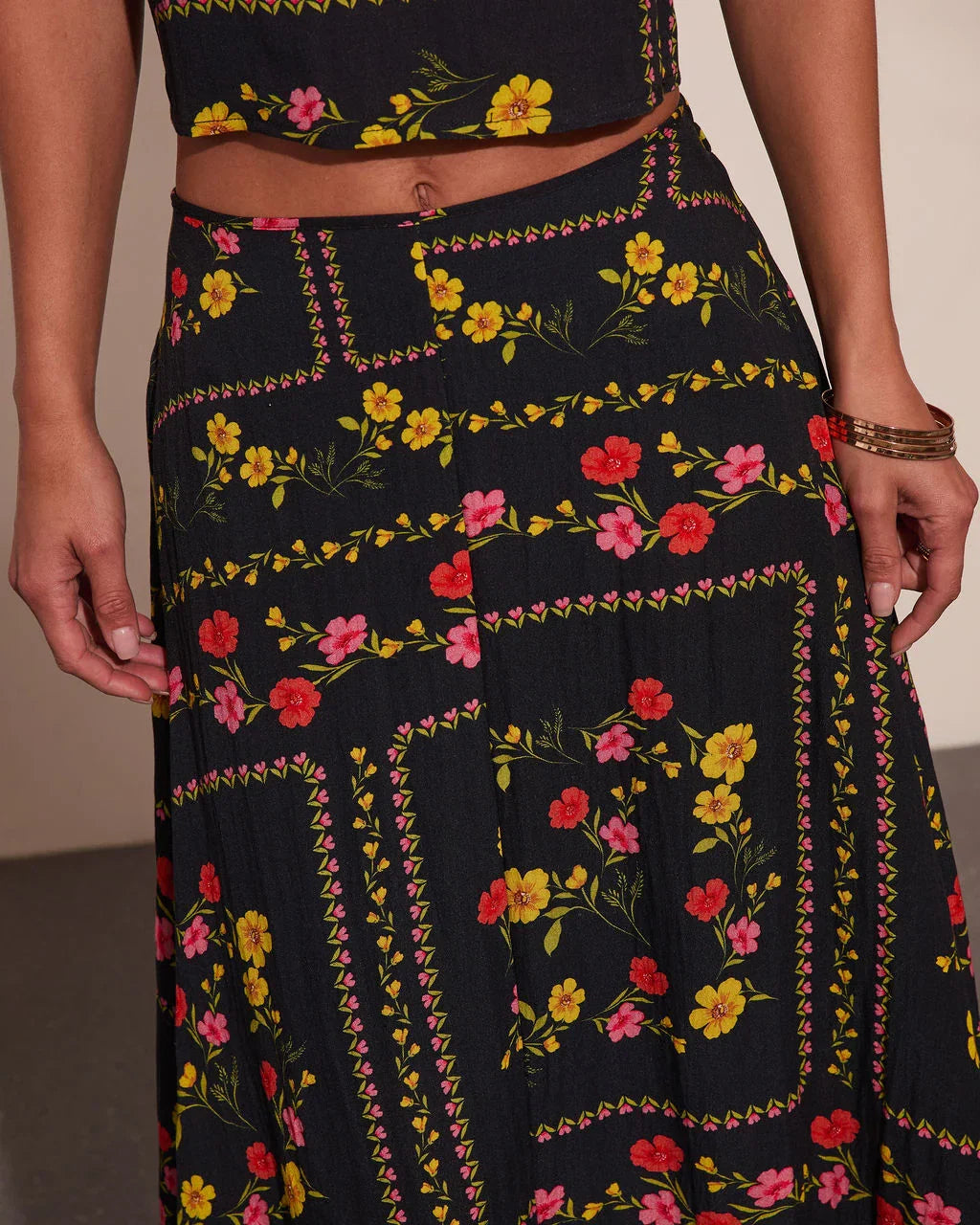 Sunkissed Meadow Floral Print Midi Skirt
