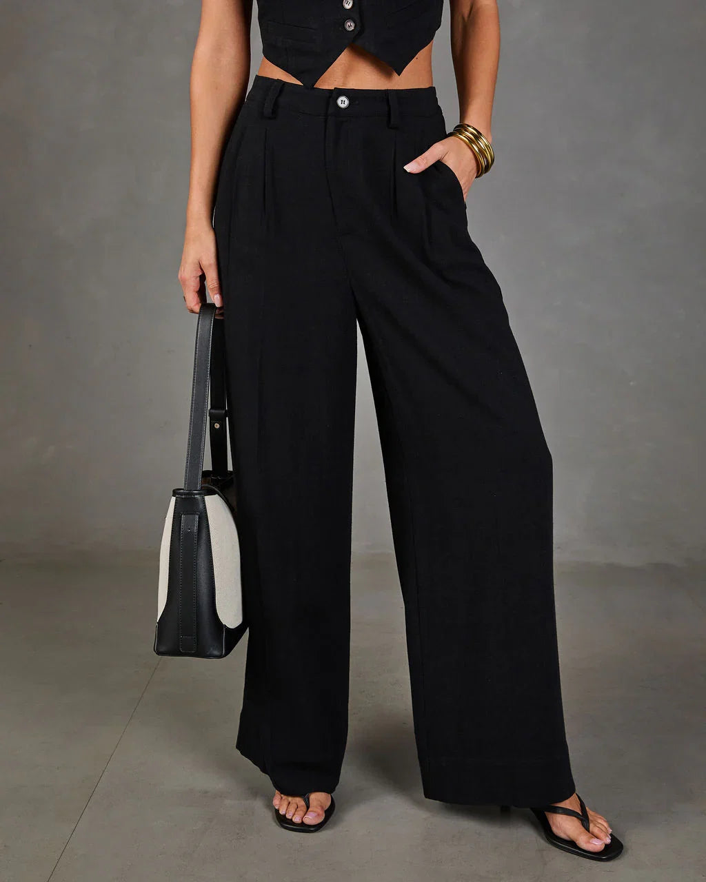 Leva Pocketed Wide Leg Pants