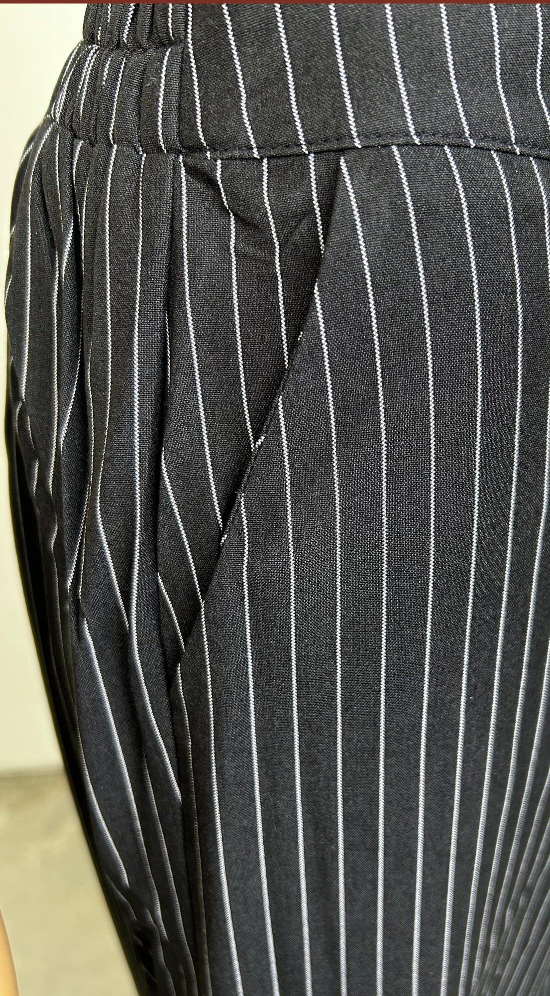 Avelora Pinstripe Tailored Set Black