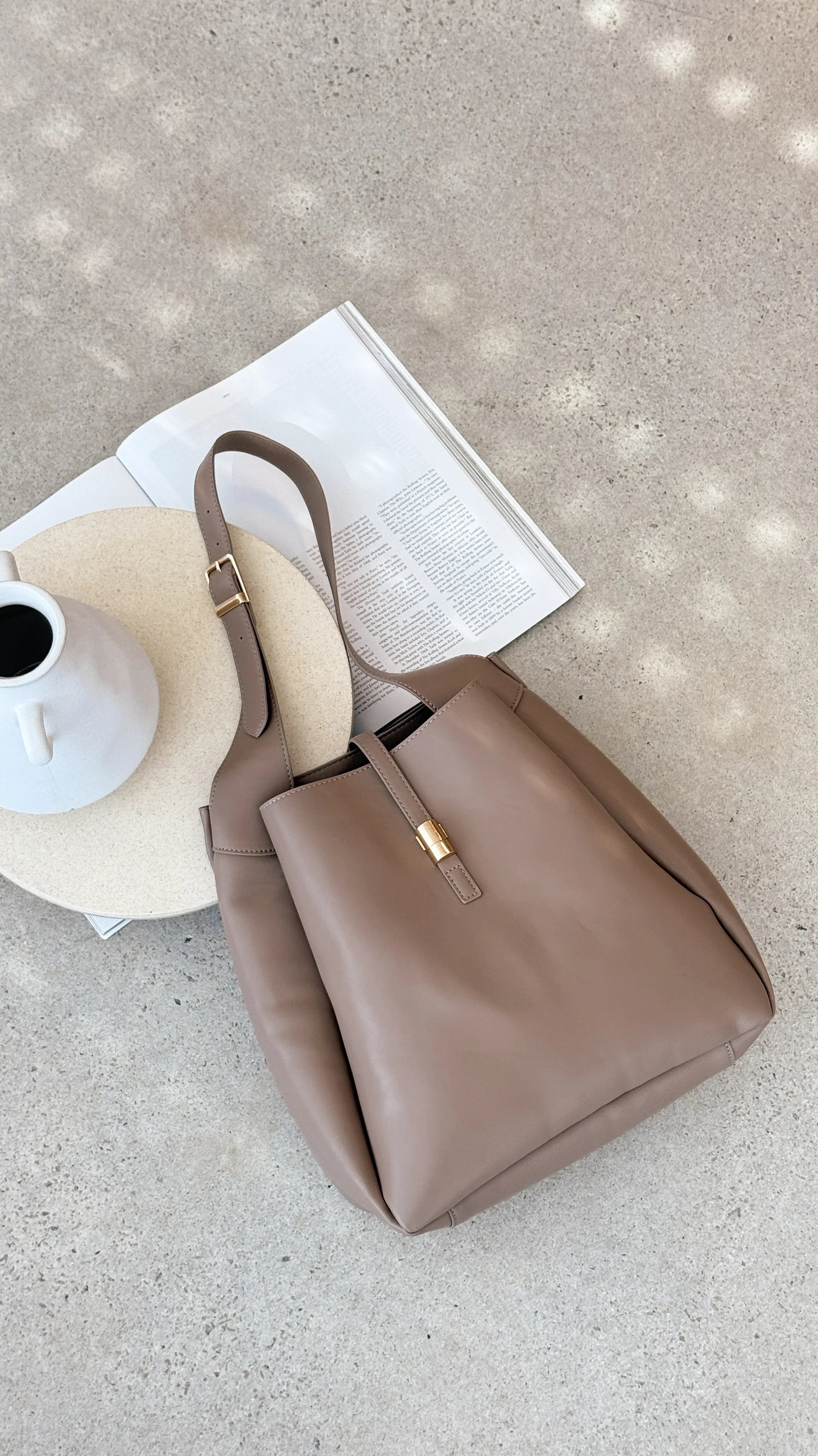 Yara Shoulder Bag Truffle