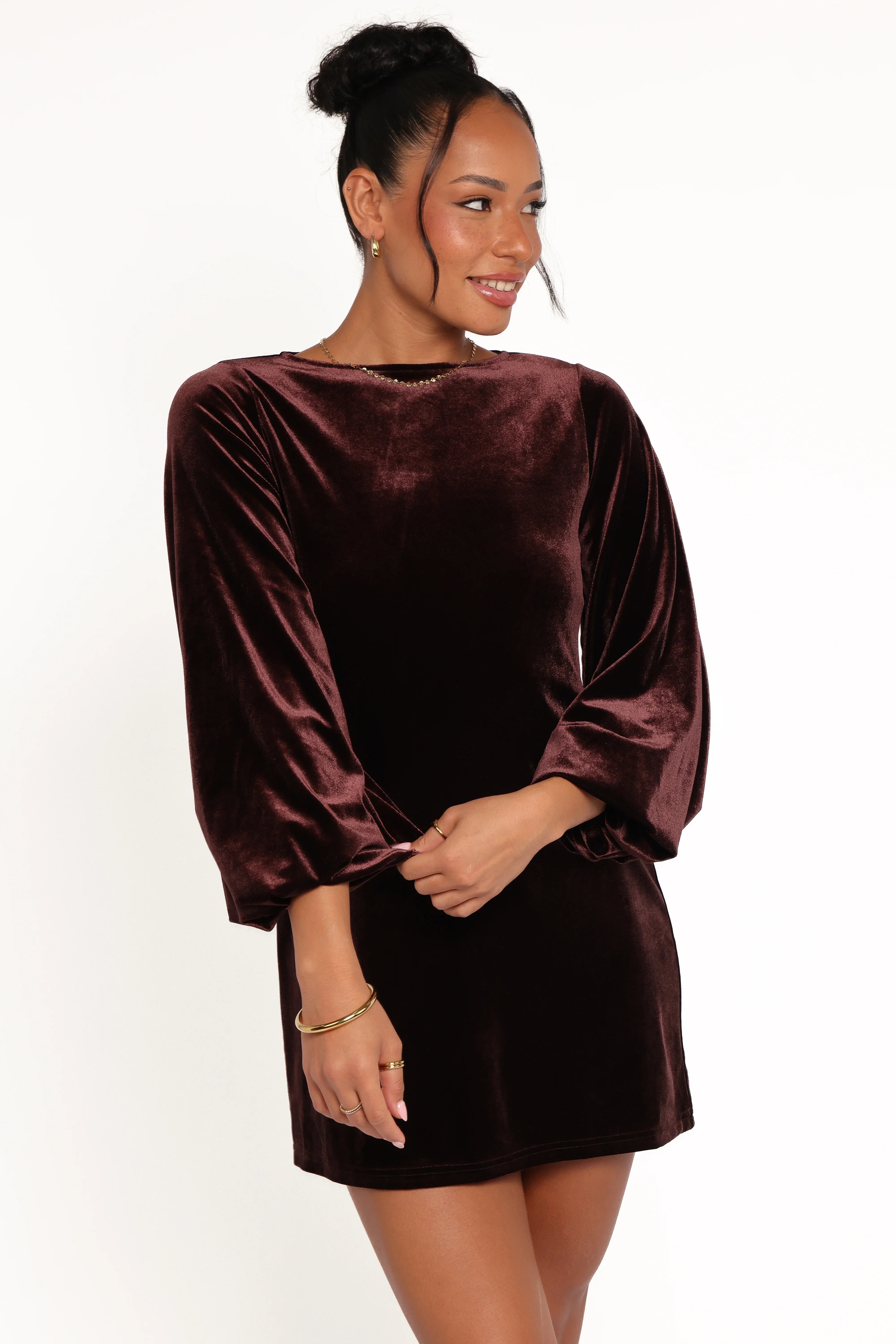 Twylar Long Sleeve Velvet Mini Dress Brown