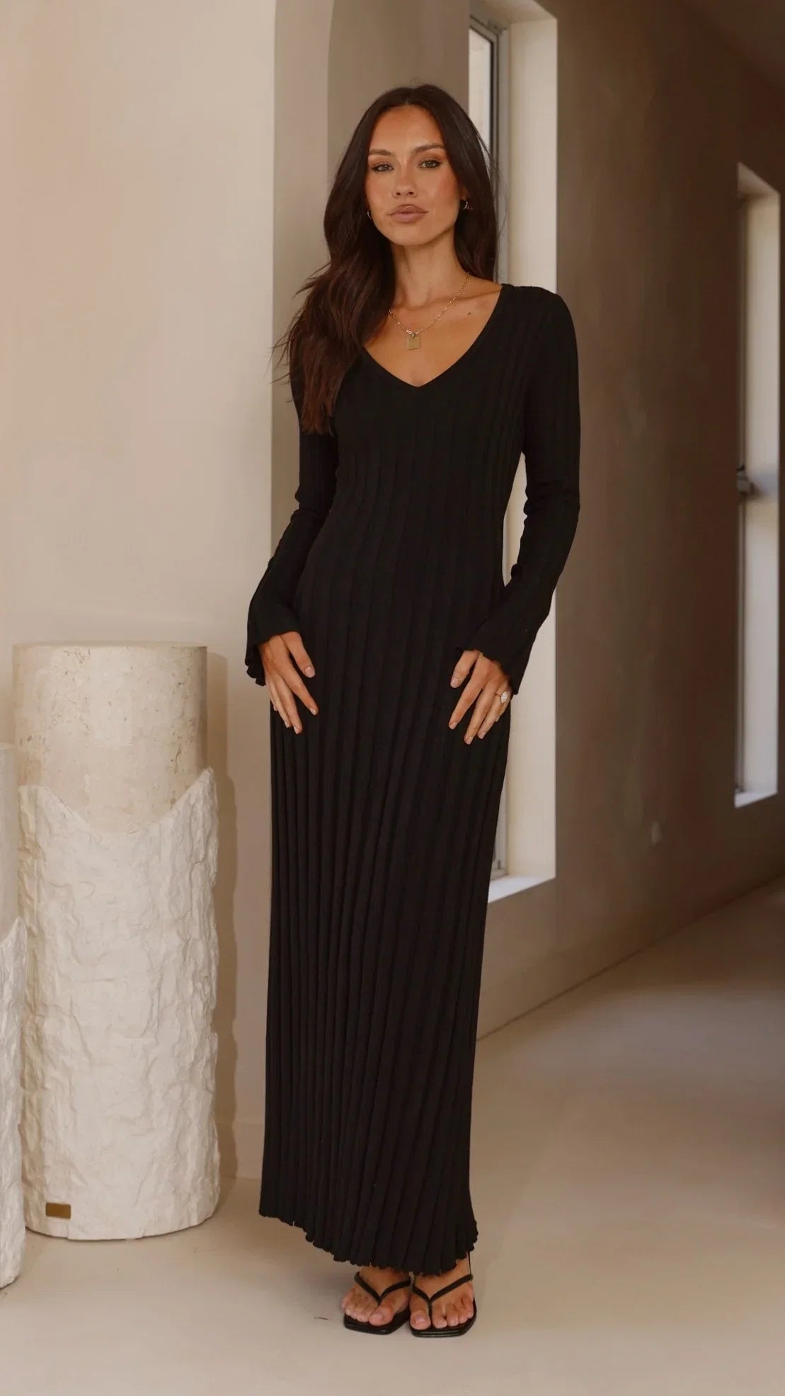 Cyra Long Sleeve Maxi Dress Black