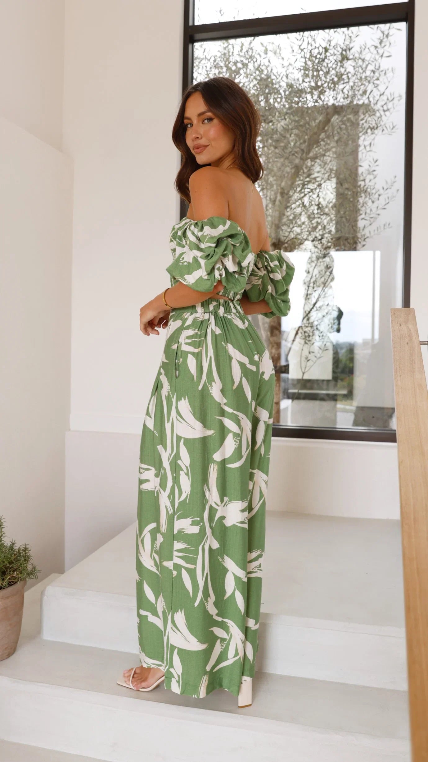 Callison Crop Top and Pants Set Green Print