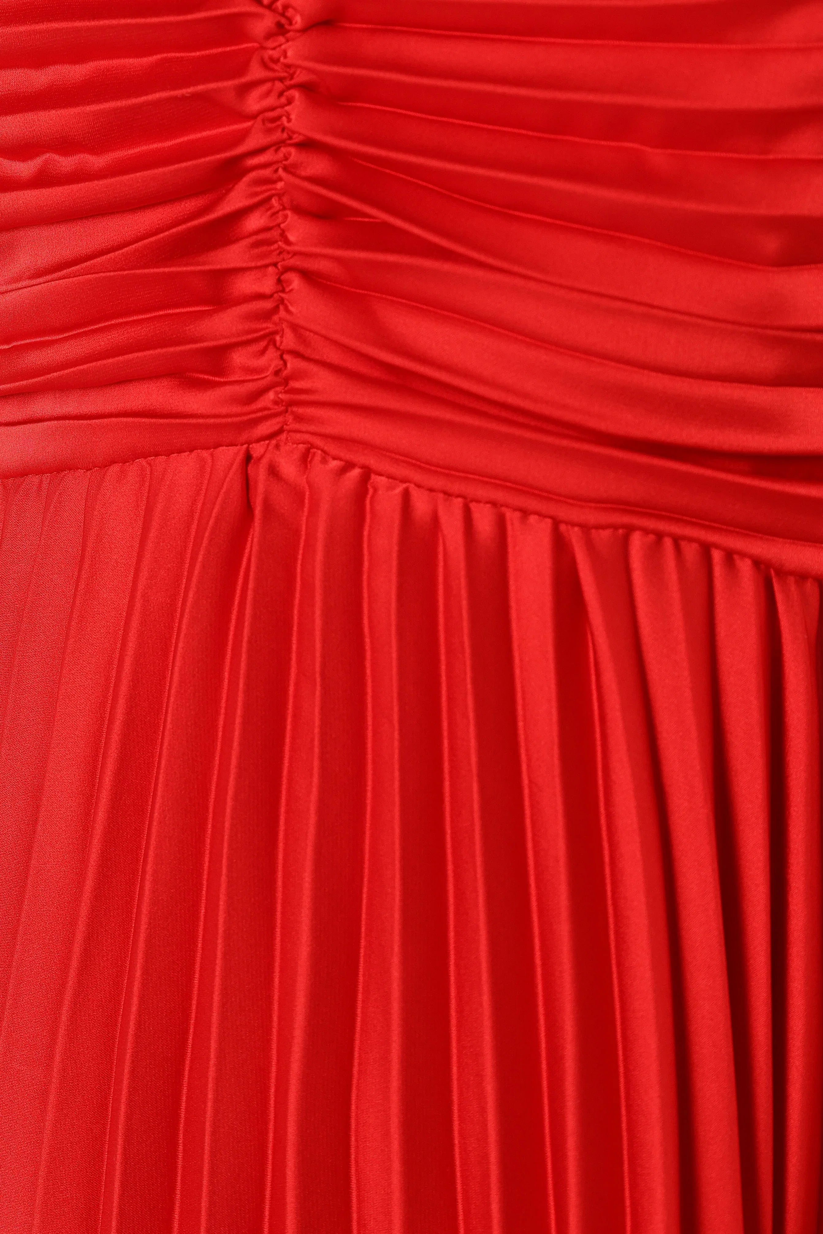 Naira Pleated Midi Dress Red