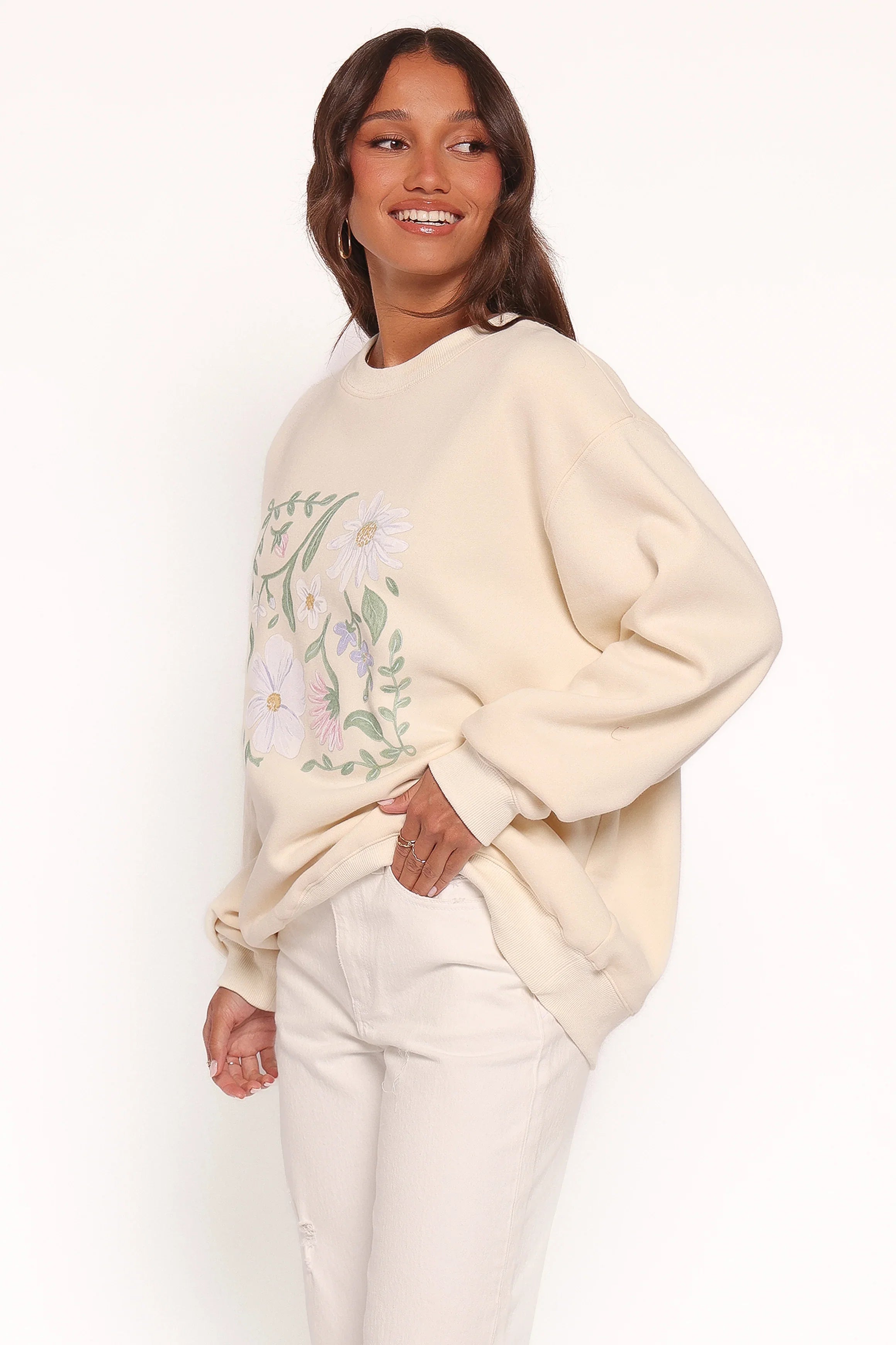 Flower Garden Graphic Sweatshirt Cream