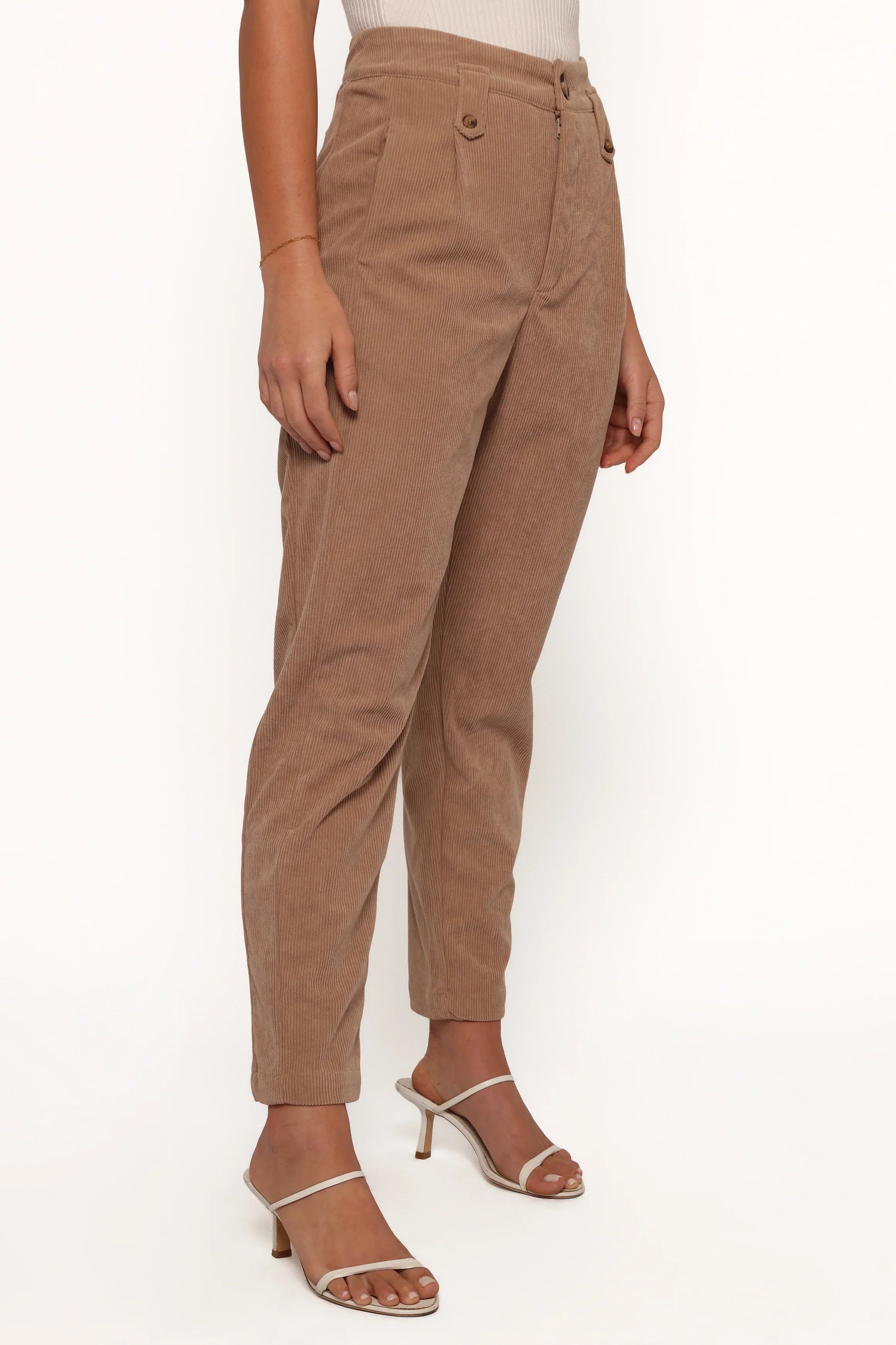 Jones Cord Pant Brown