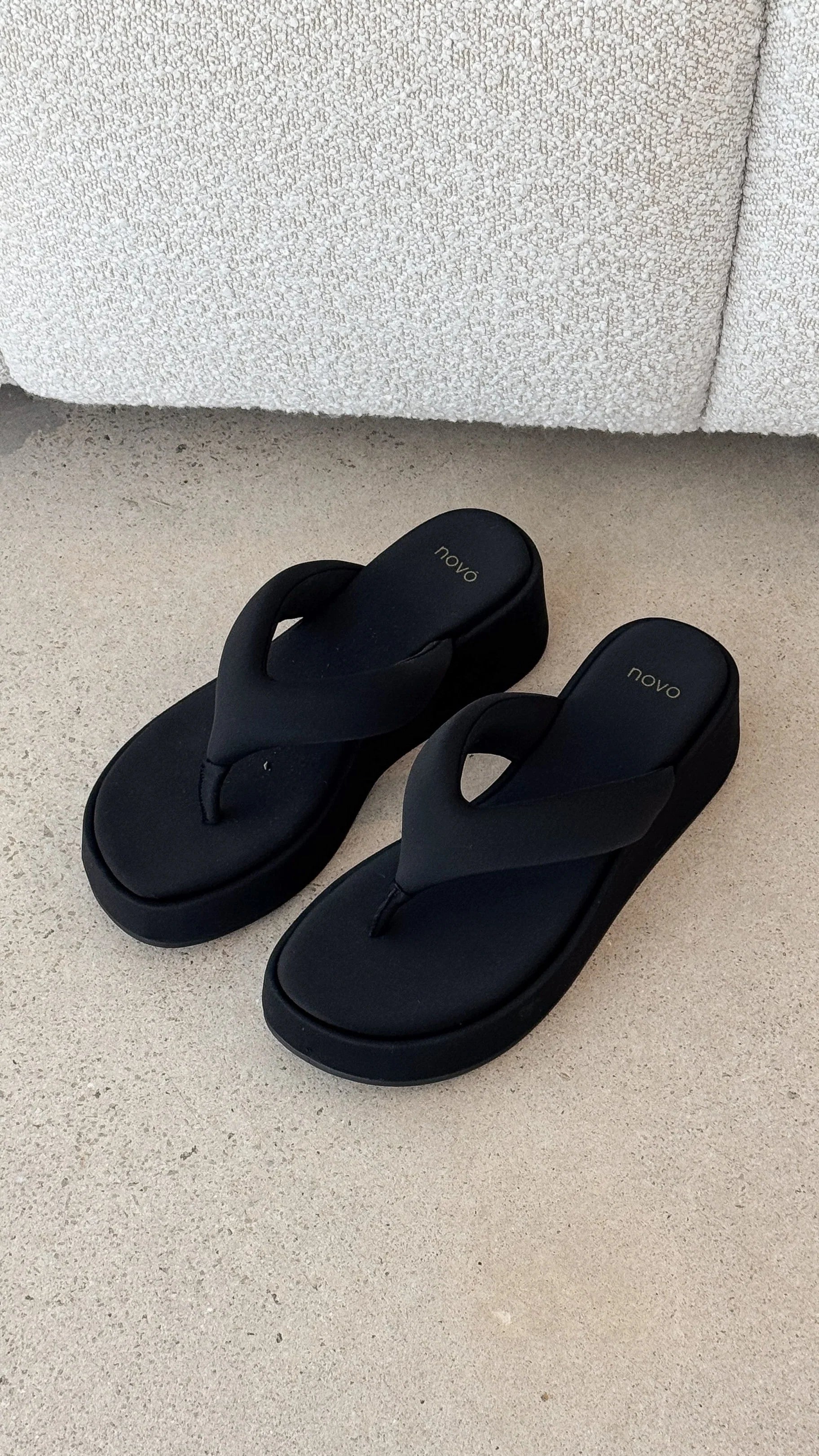 Bibiana Platform Thong Black
