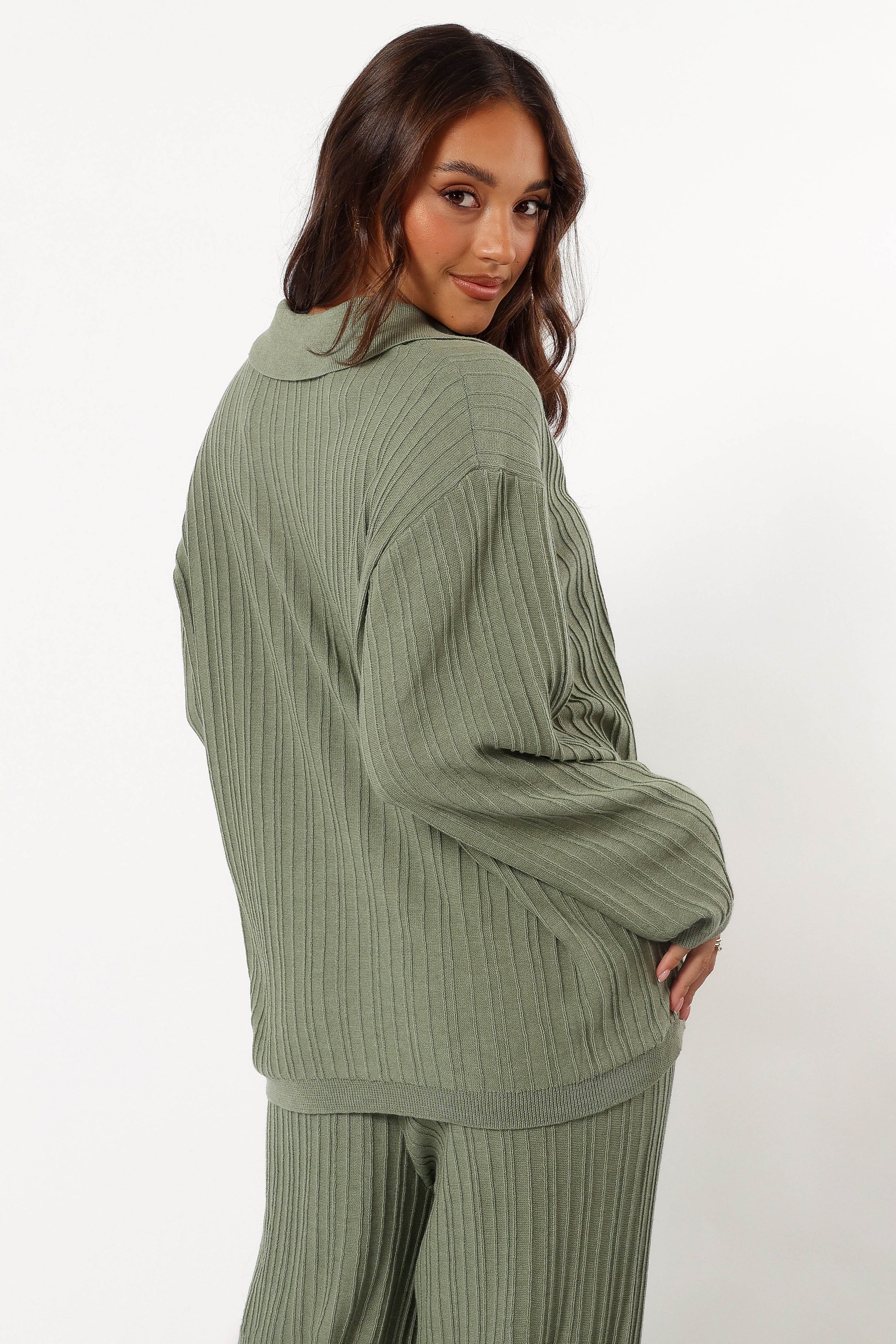 Sonole Cable Knit Sweater Khaki