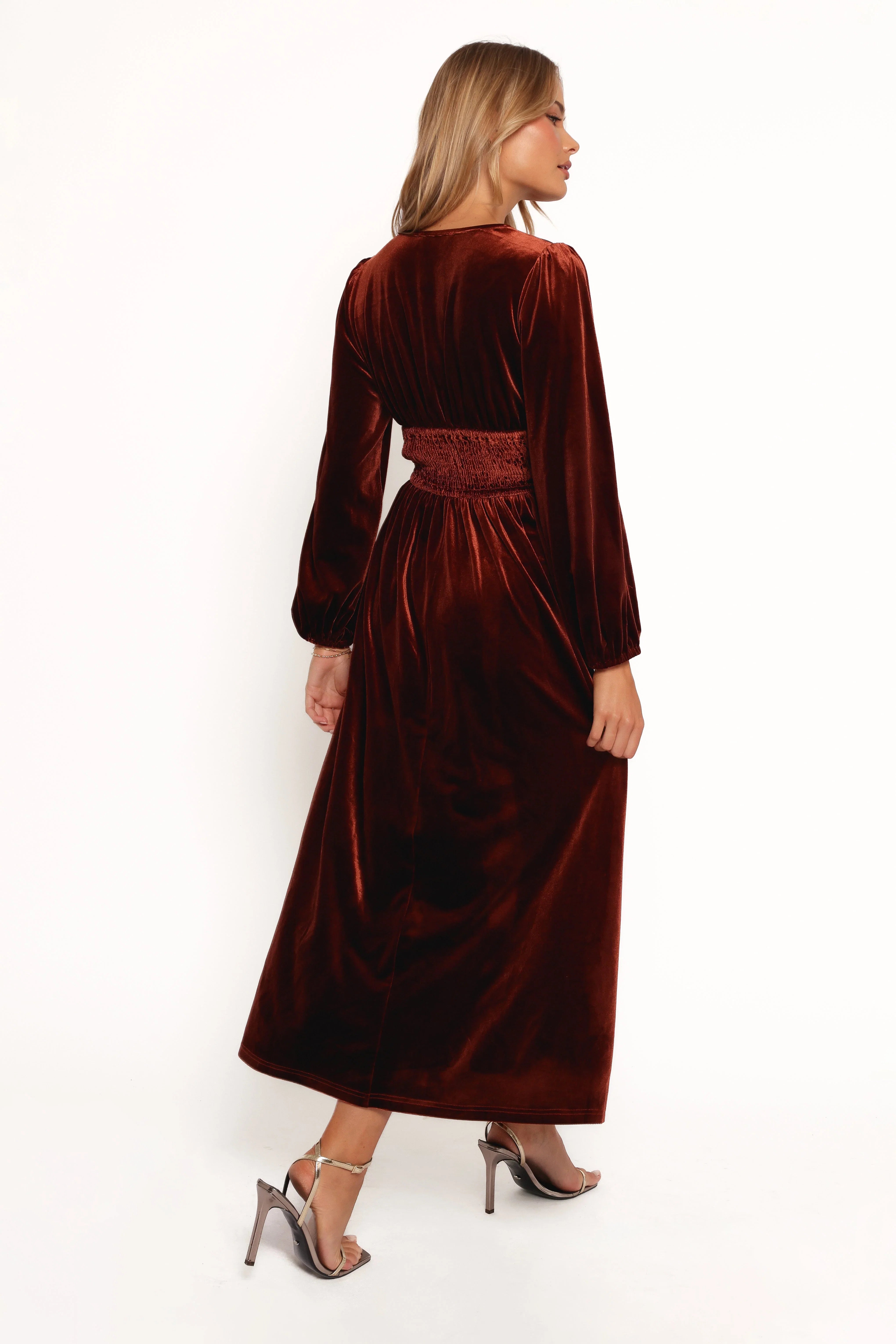 Cece Velvet Long Sleeve Maxi Dress Rust