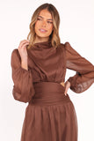 Neveah Long Sleeve Maxi Dress Chocolate