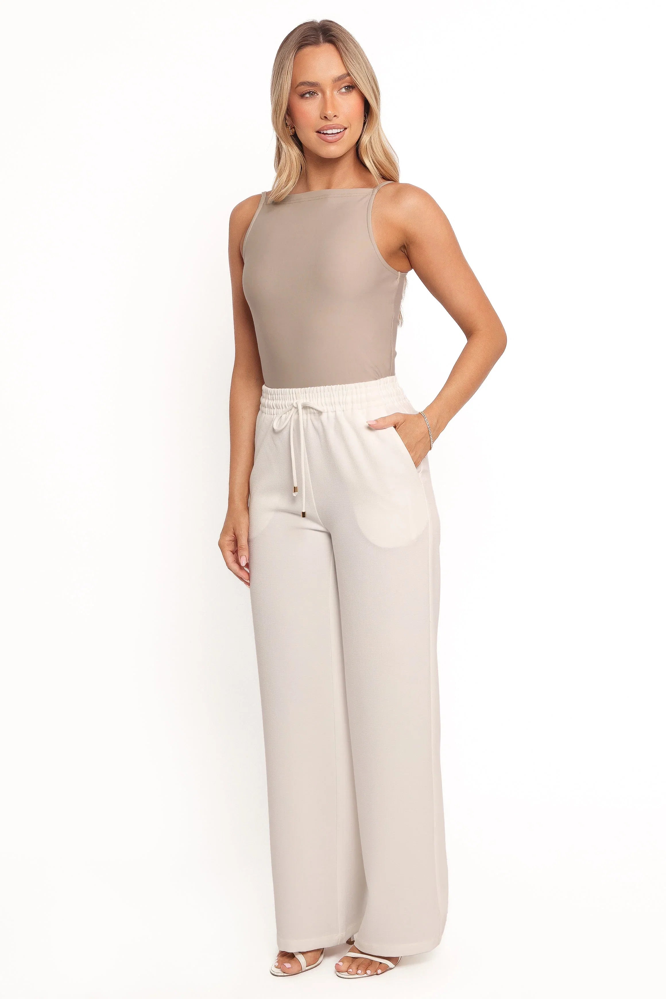 Cinch Wide Leg Crepe Pant White