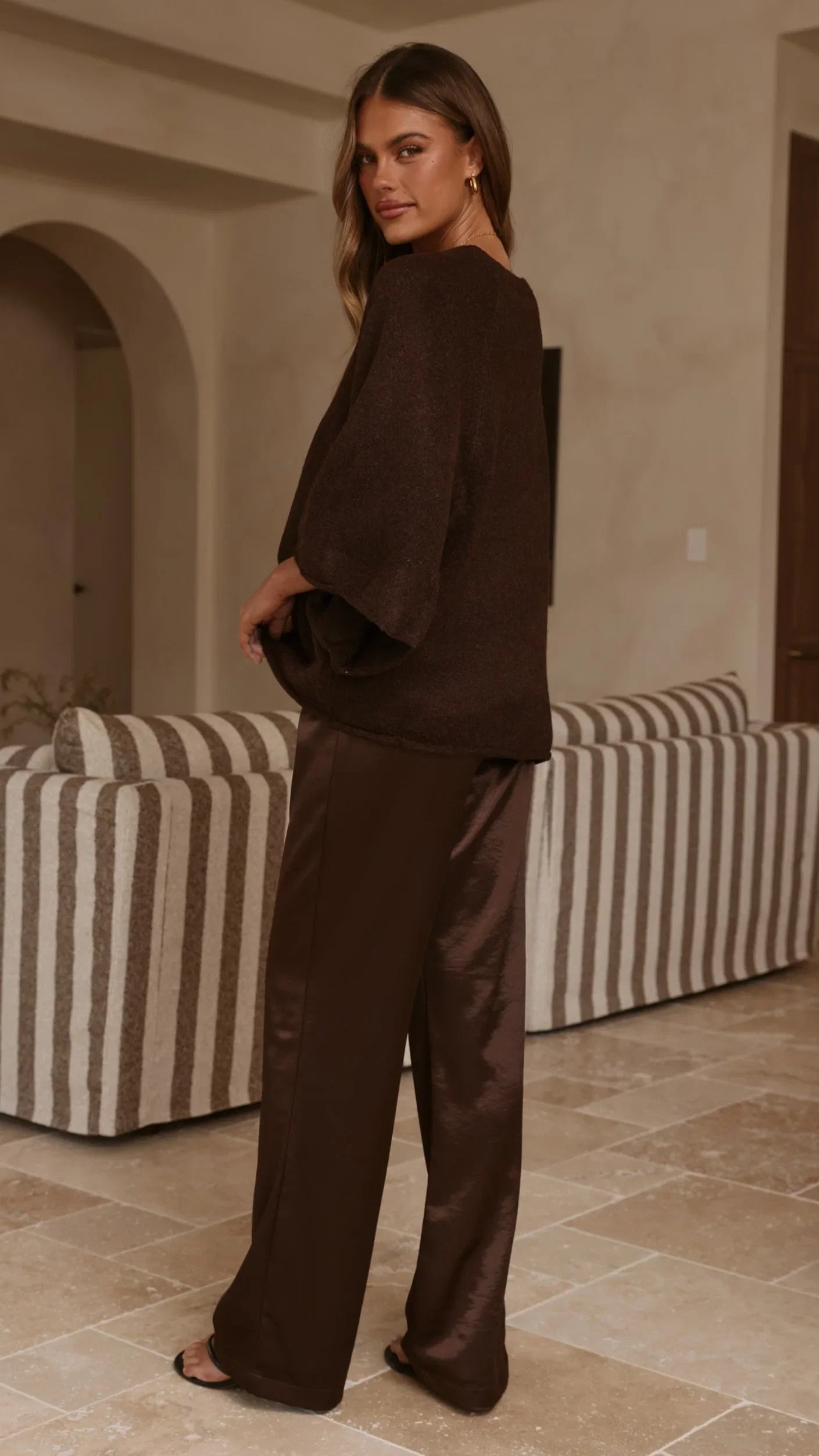 Paisley V Neck Knit Chocolate