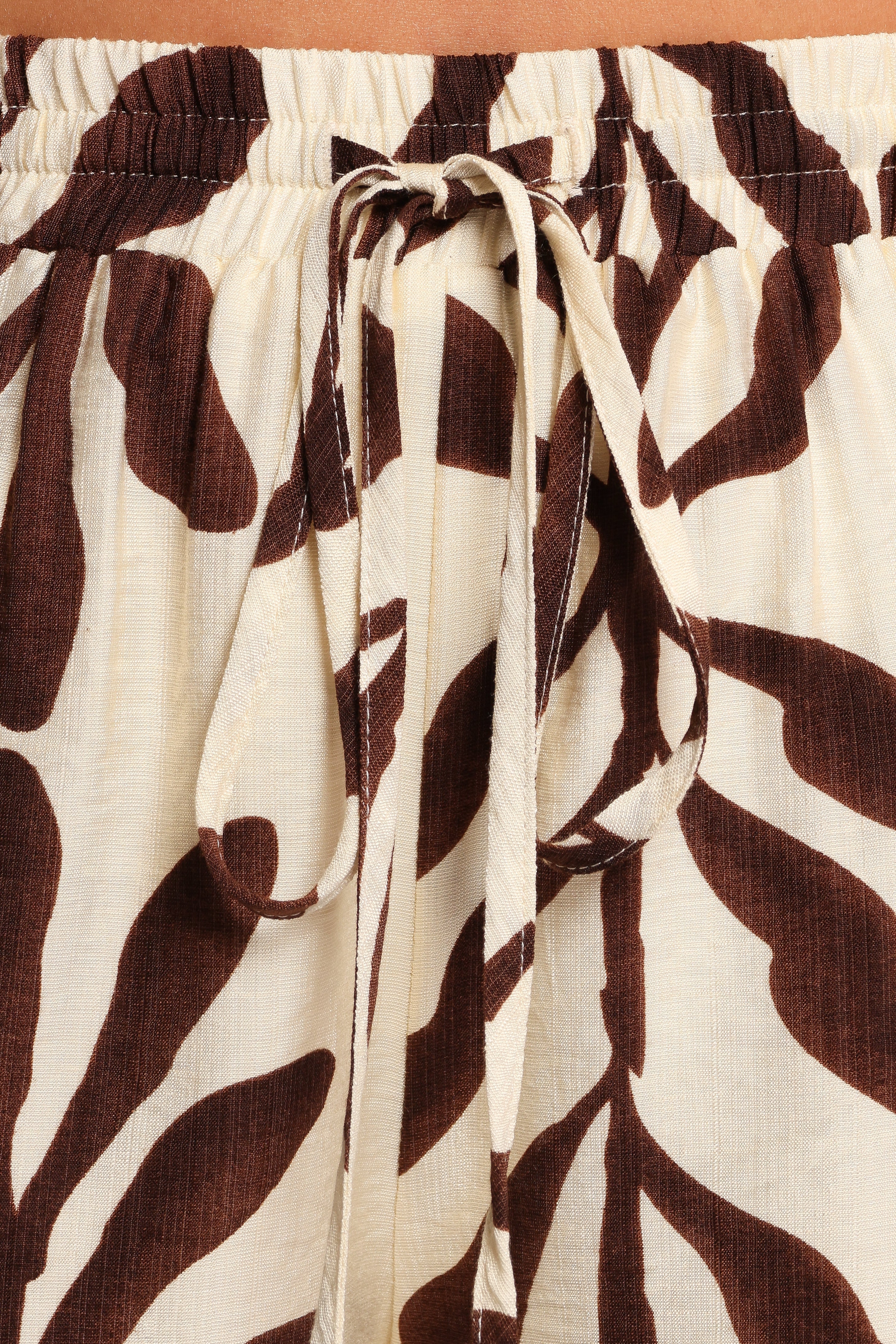July Shorts Brown Palm