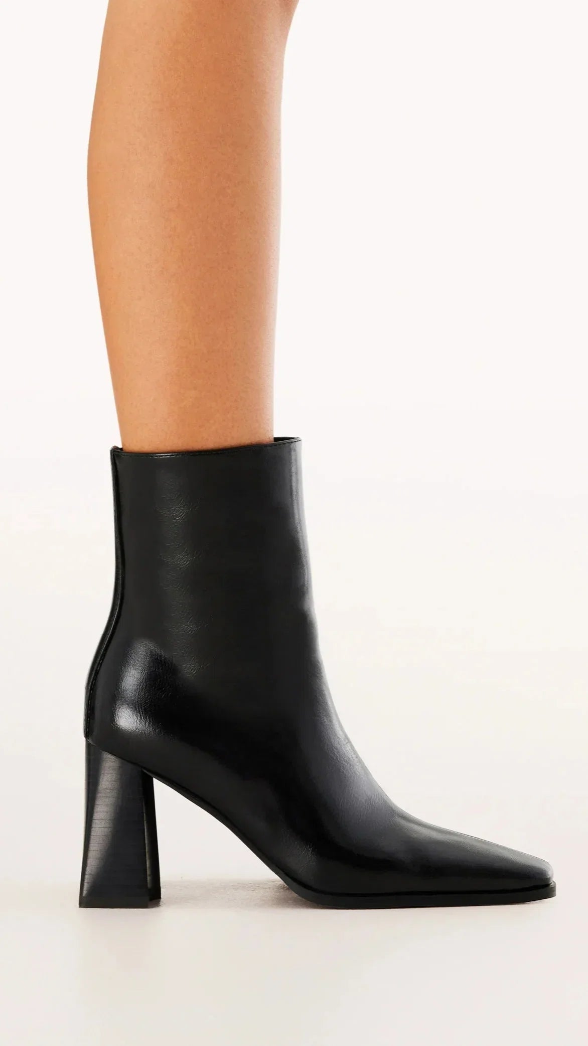 Wez Boots Black Shine