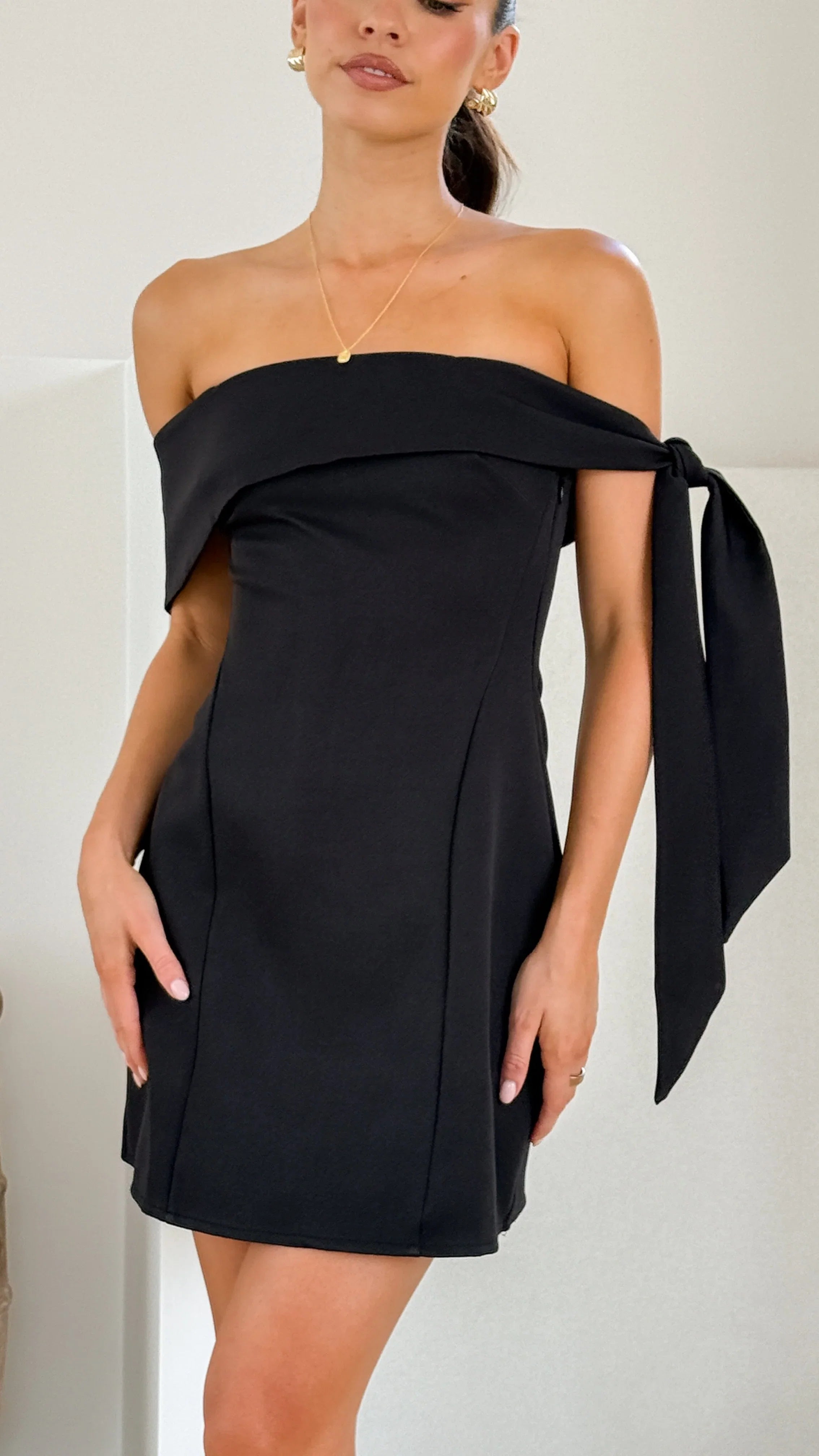 Halen Off Shoulder Mini Dress Black