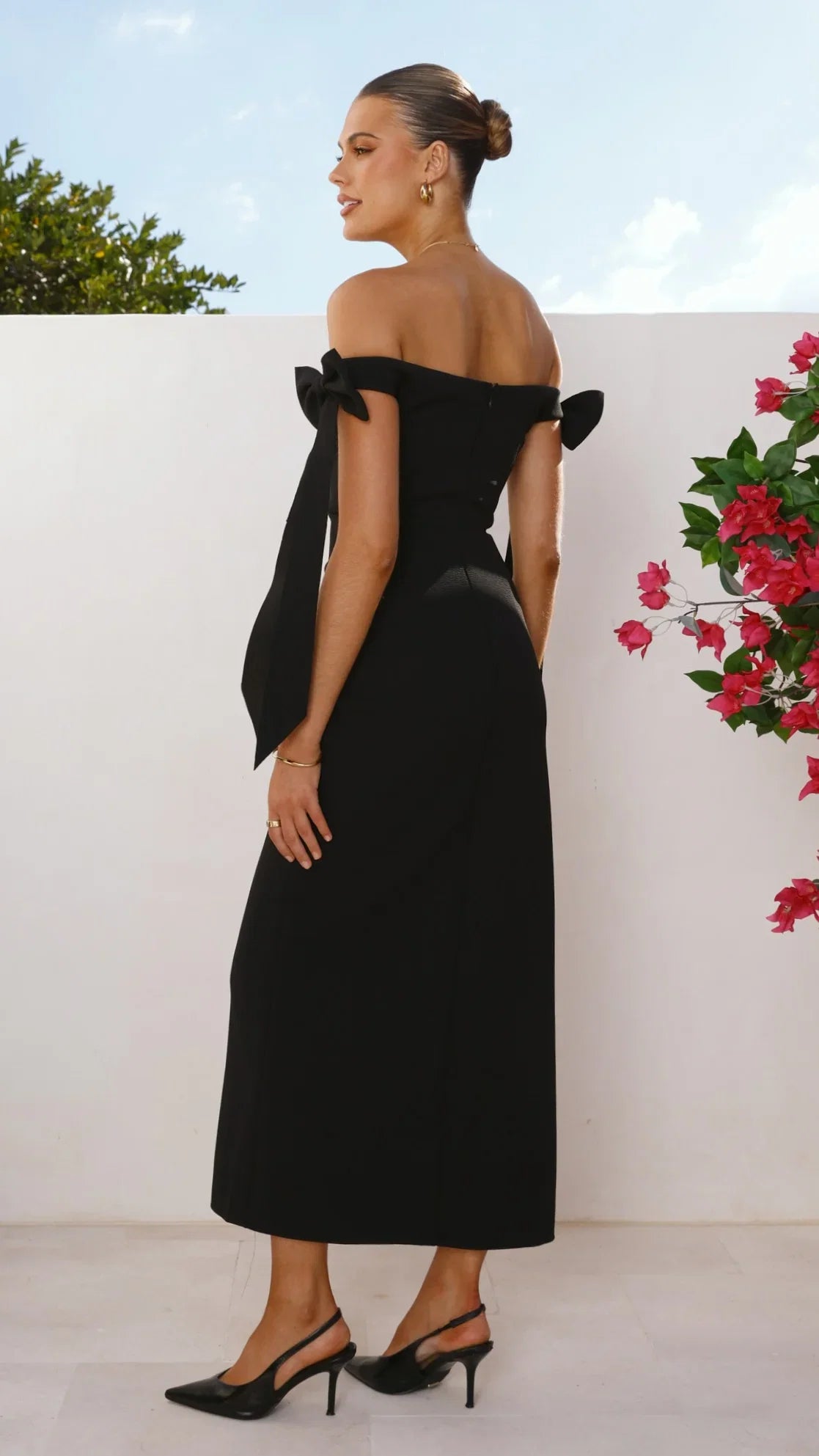 Zylah Off Shoulder Midi Dress Black