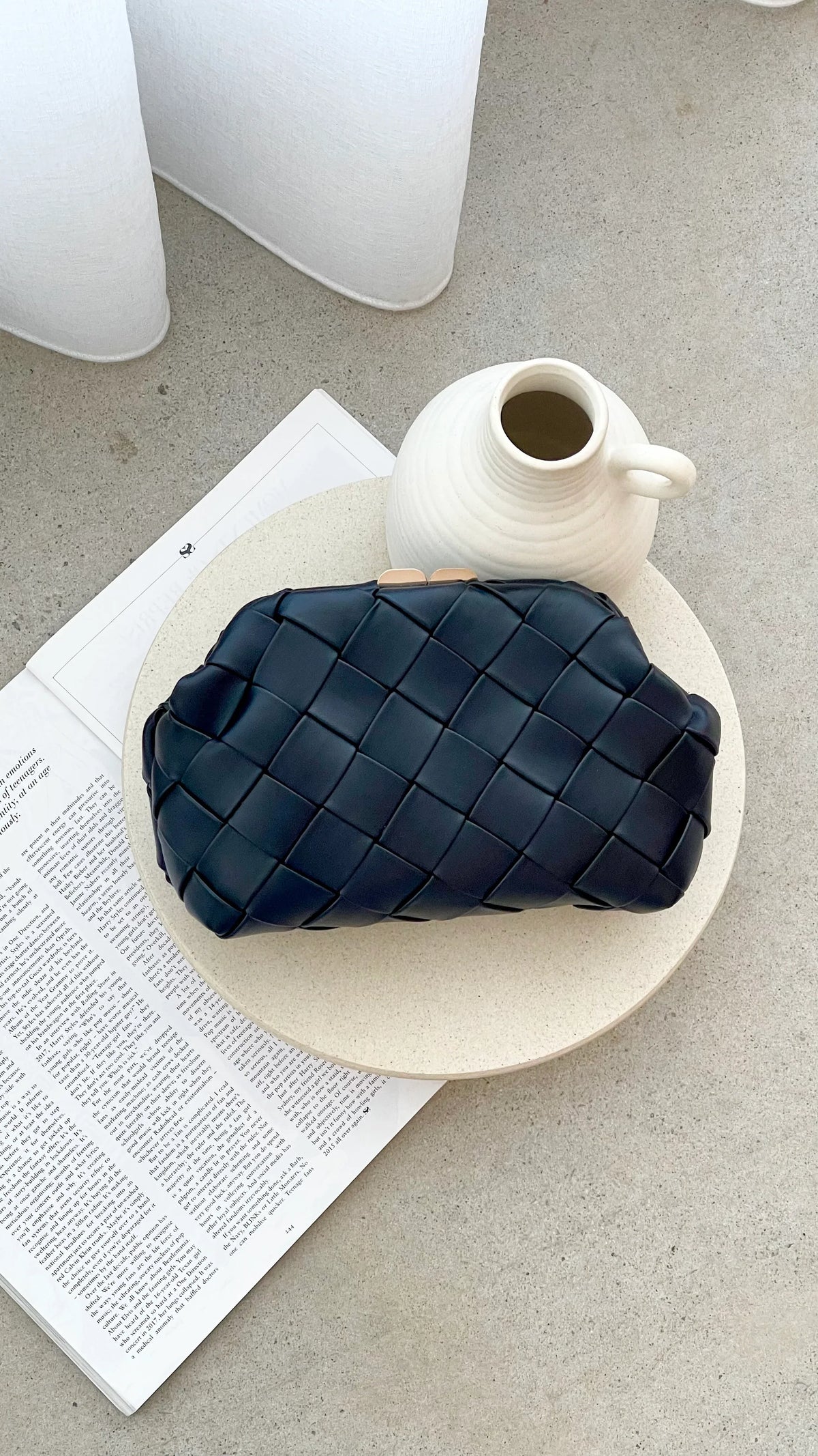 Vasanti Woven Clutch Black