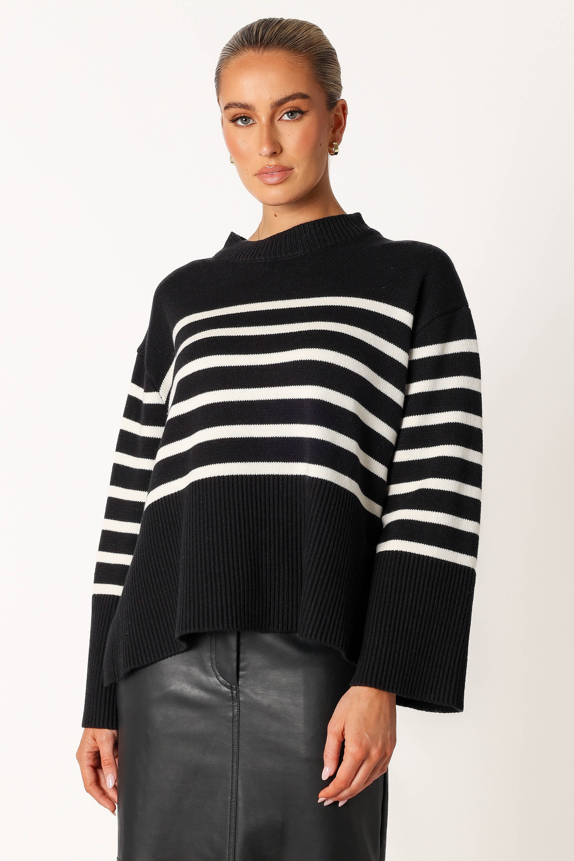 Avalynn Striped Knit Sweater Black White