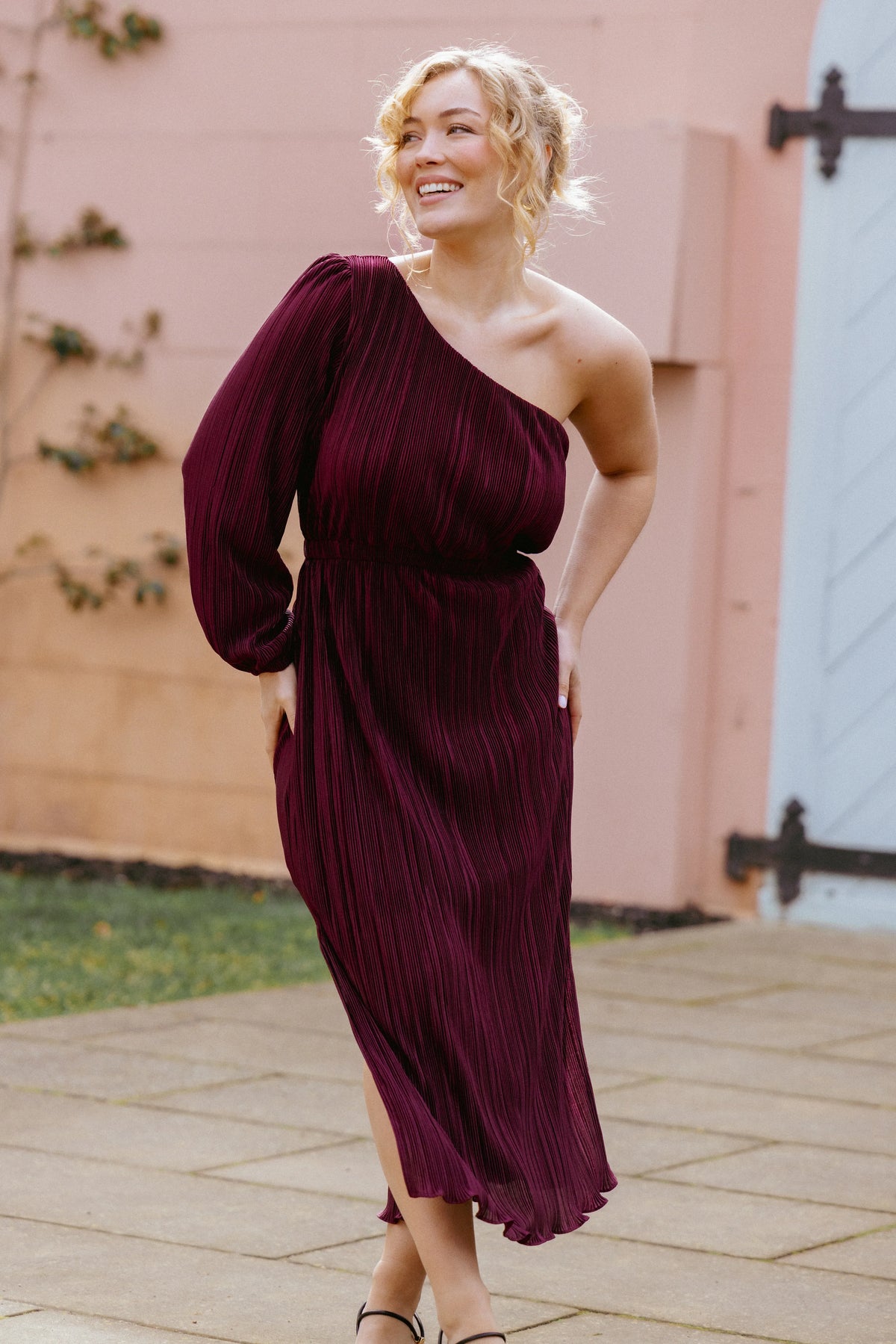 Pontee One Shoulder Pleated Midi Dress Burgundy