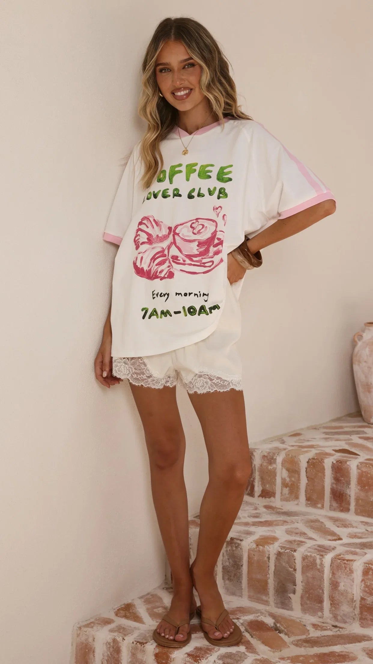Coffee Lover Club Tee White Pink