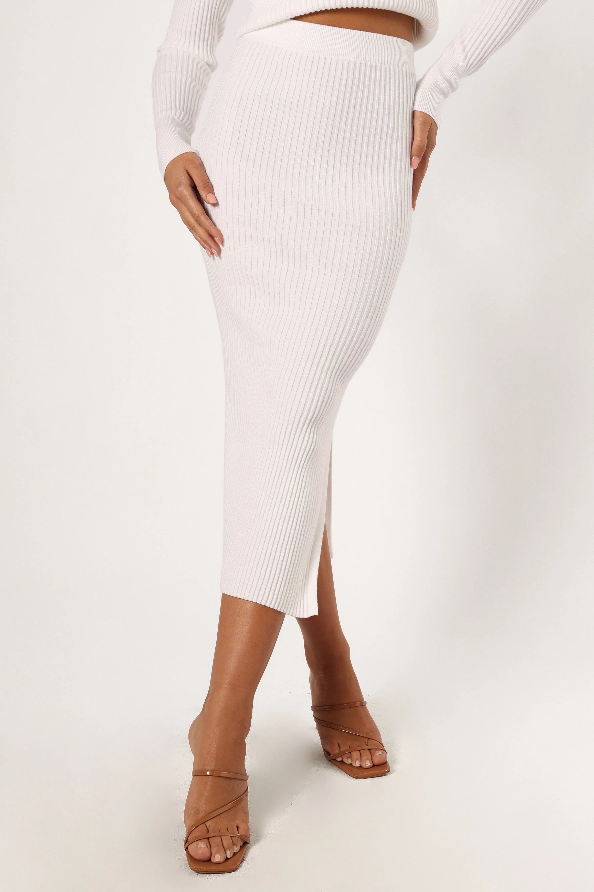 Charlotte Knitted Set White