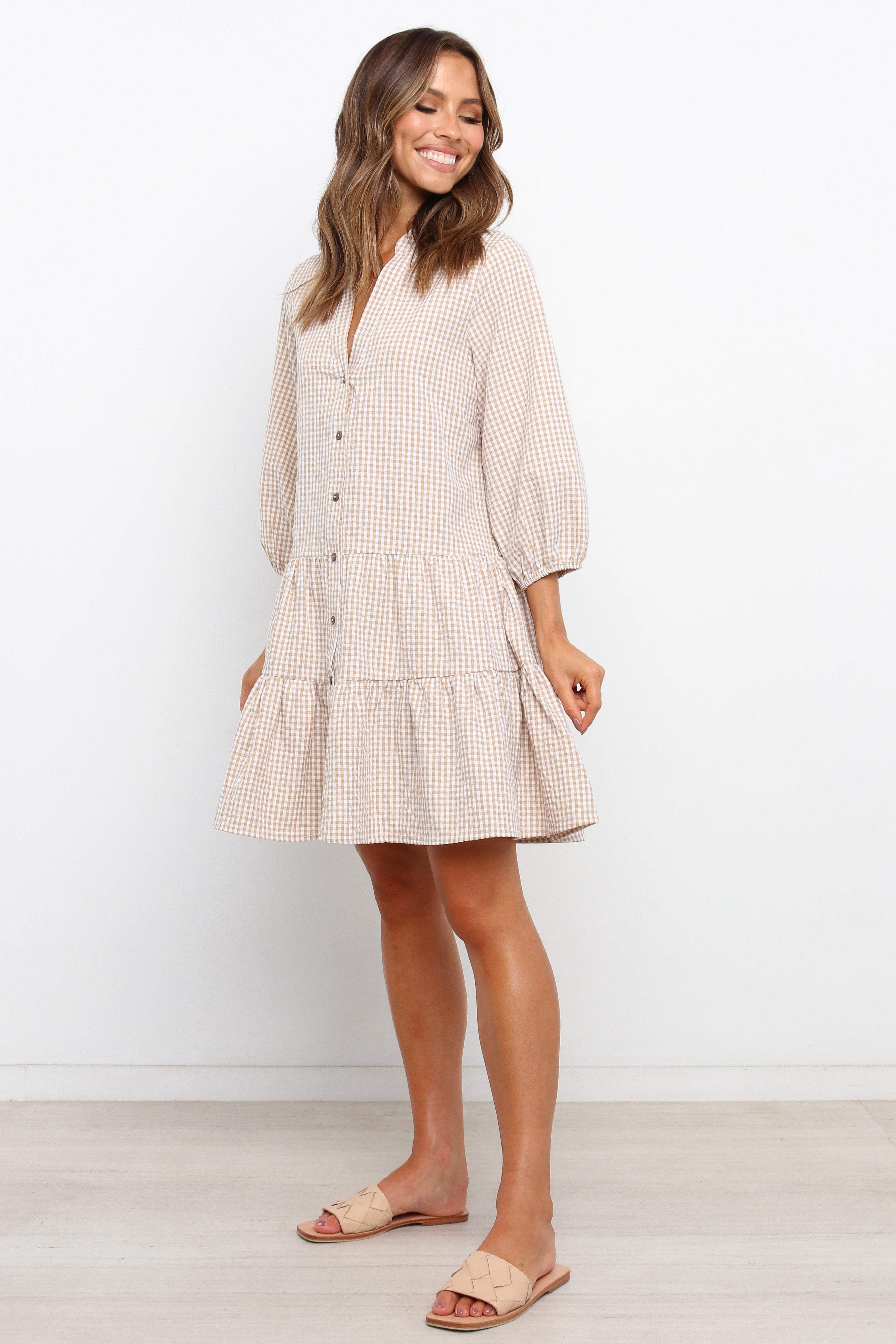 Daria Dress Beige