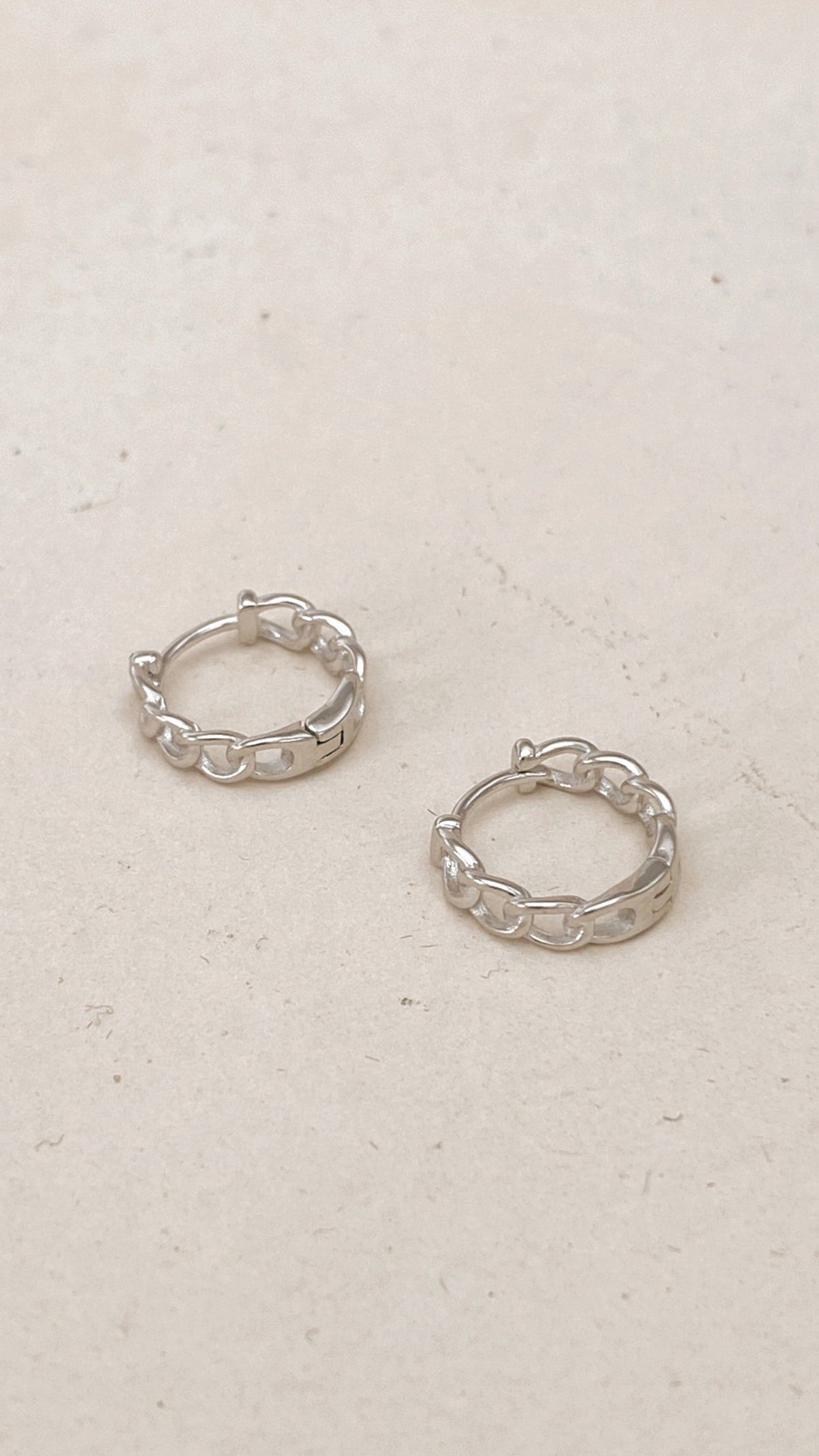 Chain Huggie Silver