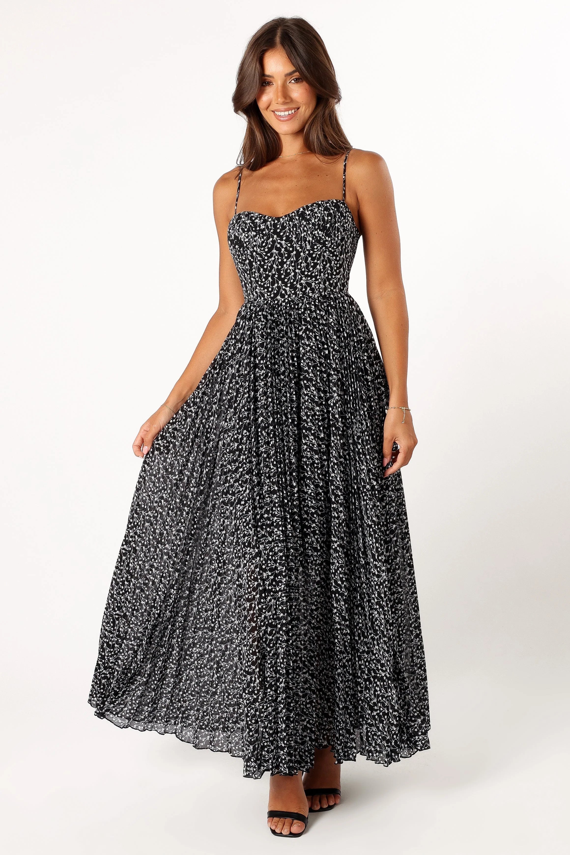 Achanti Pleated Maxi Dress Black Floral