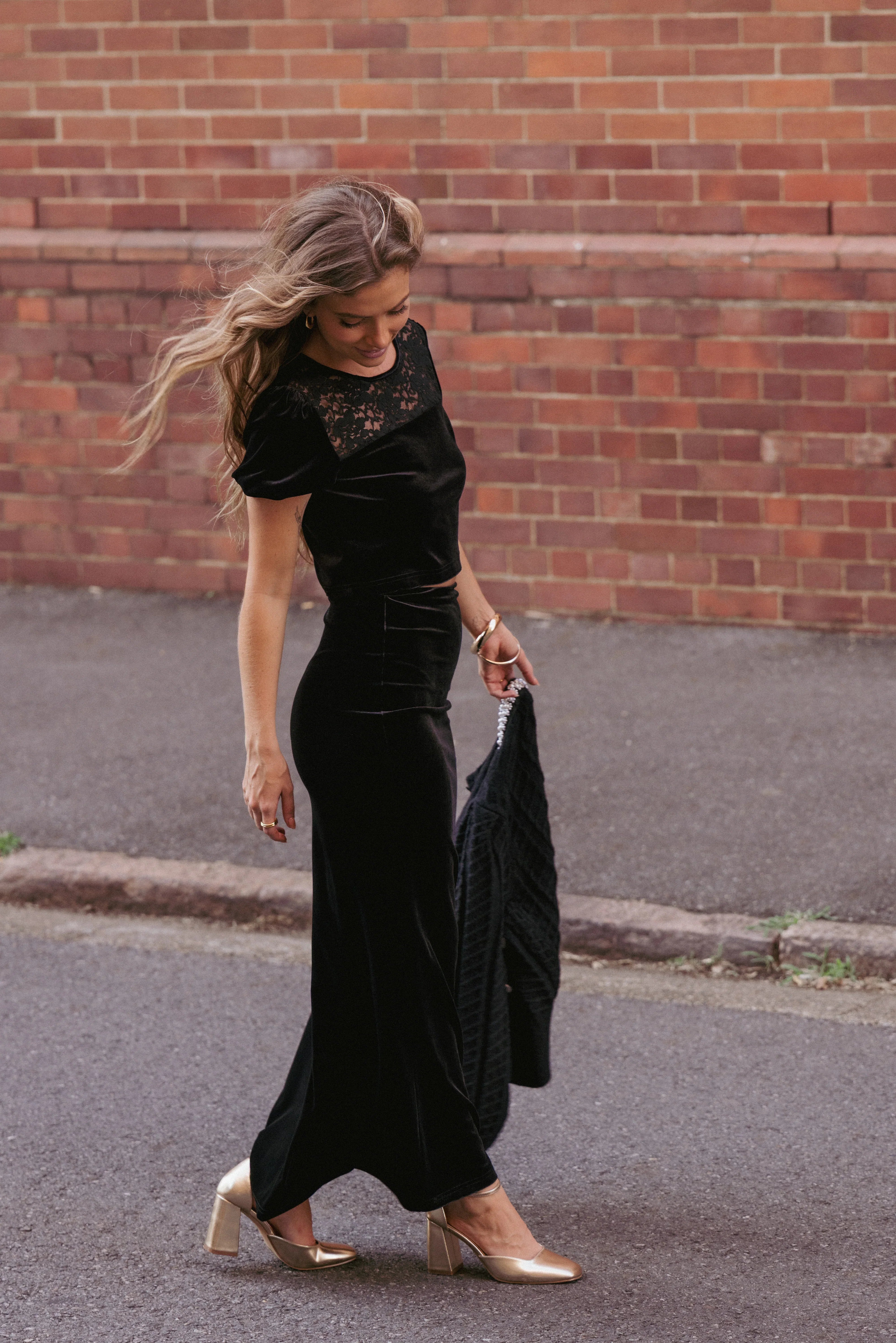 Velman Velvet Maxi Skirt Black
