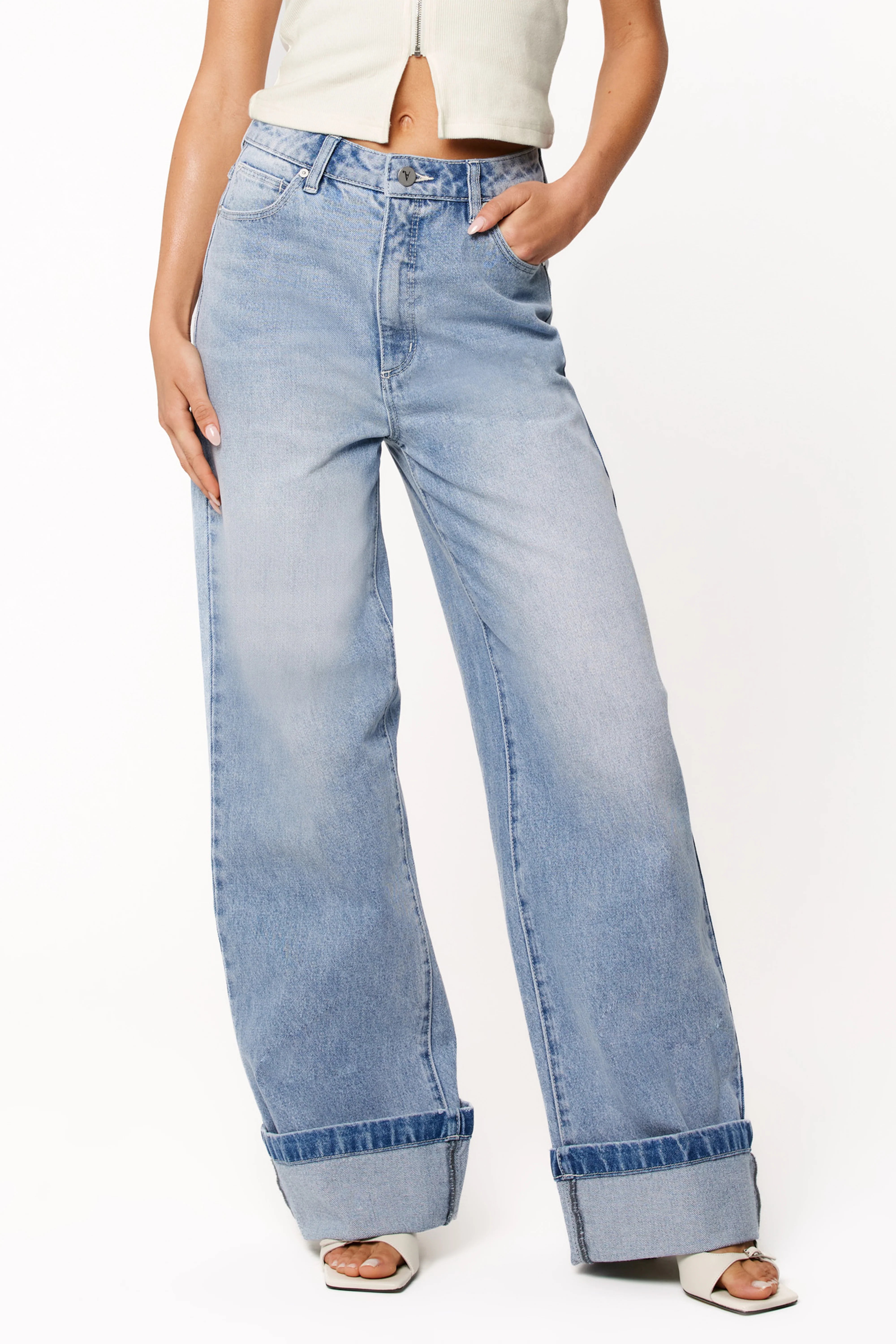 Abrand 94 High Wide Jeans Jordan Worn Turn Up