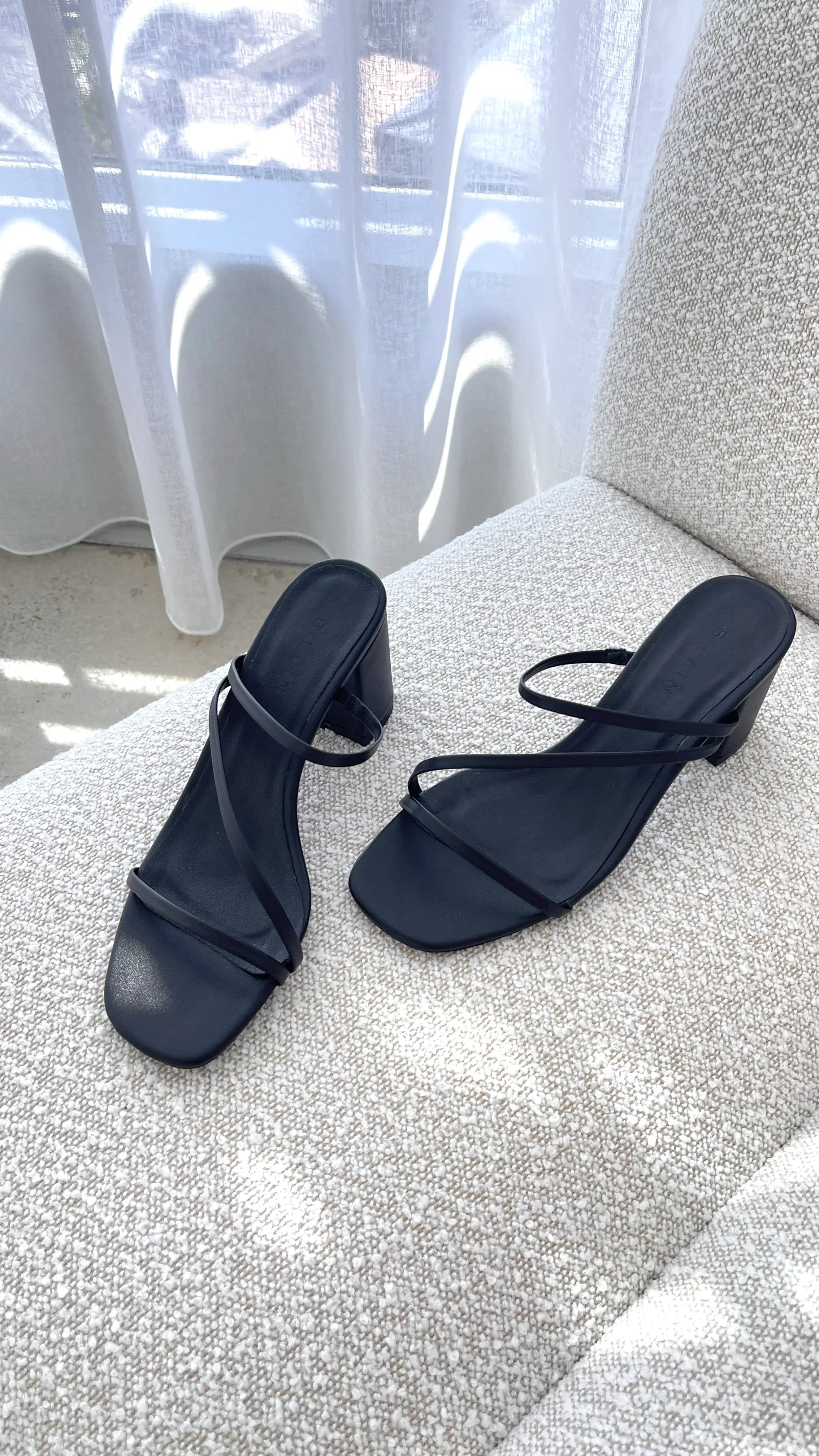 Yazmin Heel Black