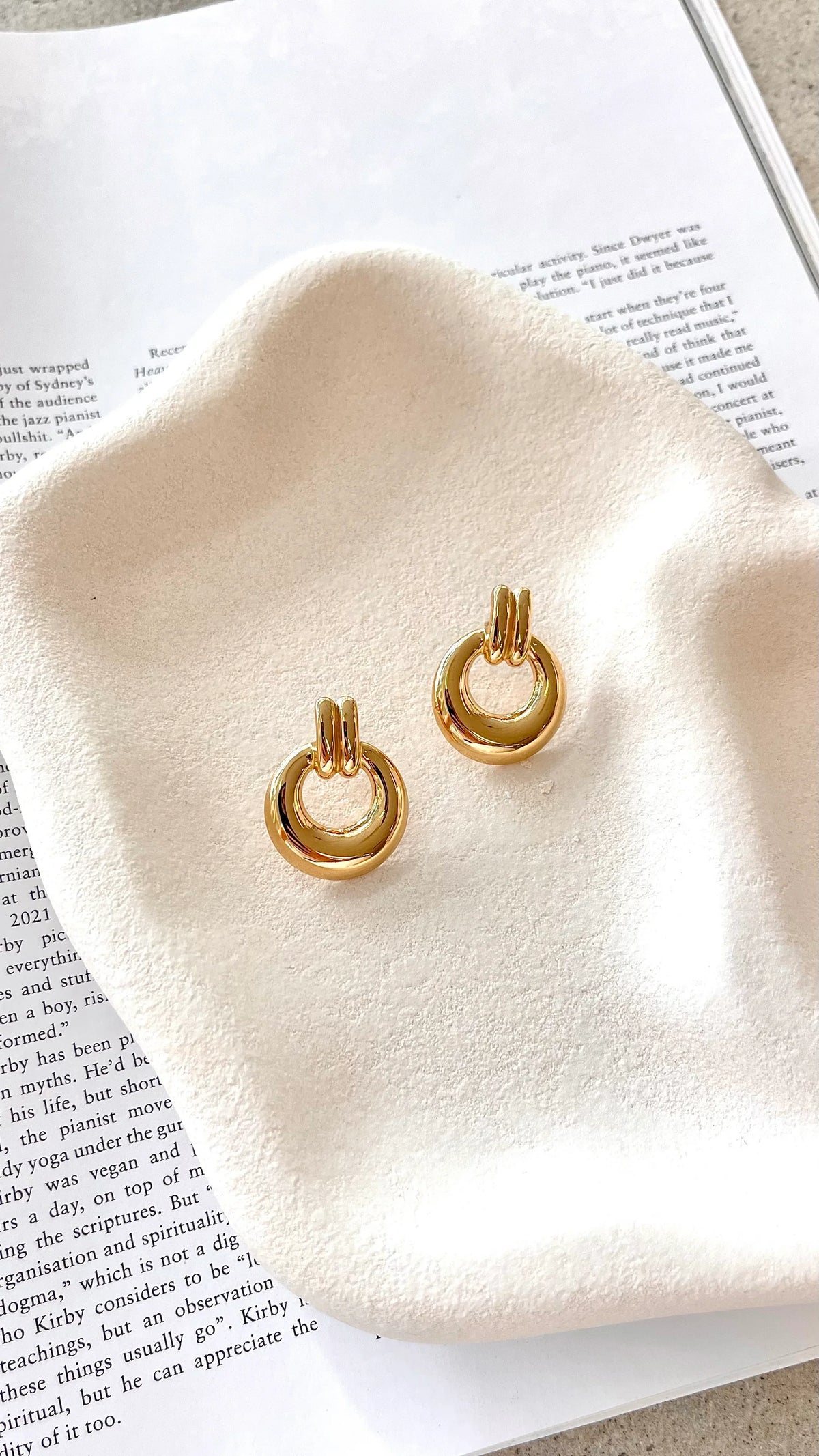 Paloma Earrings Gold