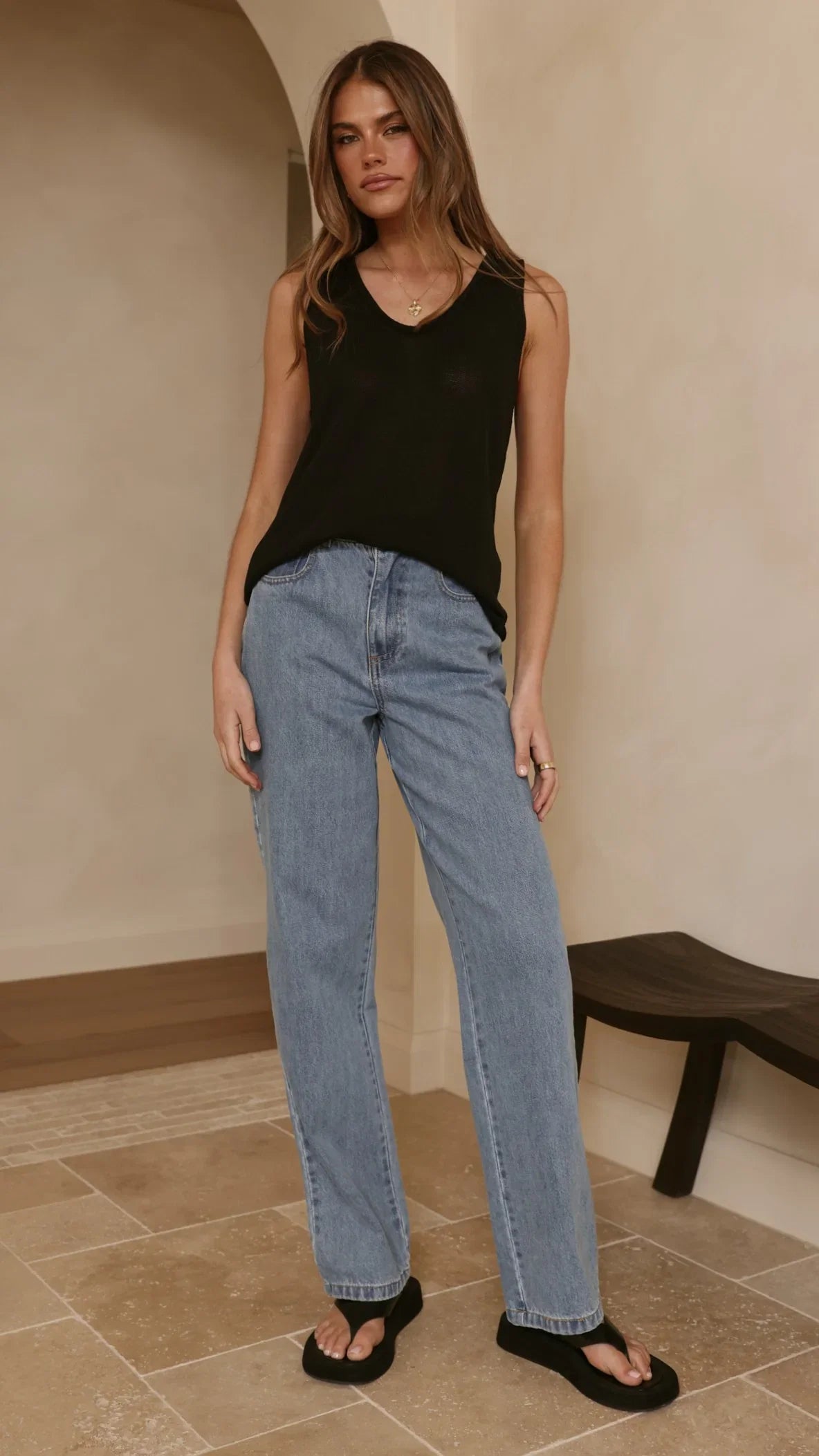 Annie Scoop Neck Tank Black