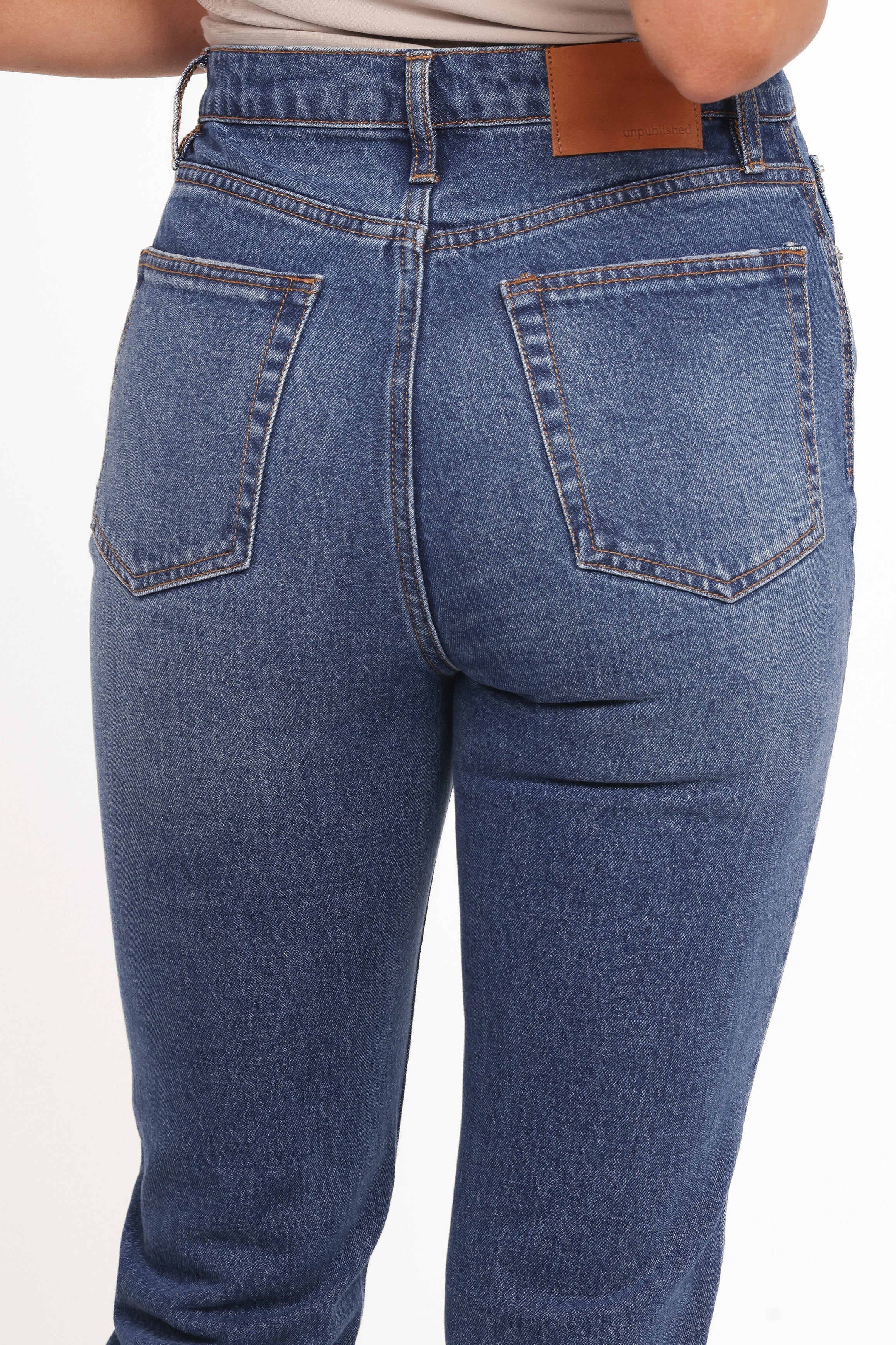 Sloane Slim Leg Jean Temescal