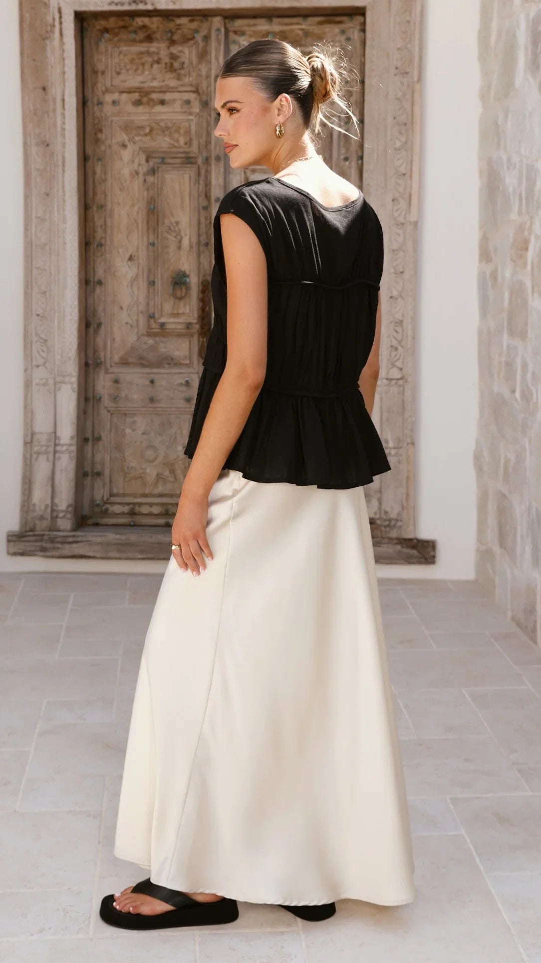 Liora Top Black