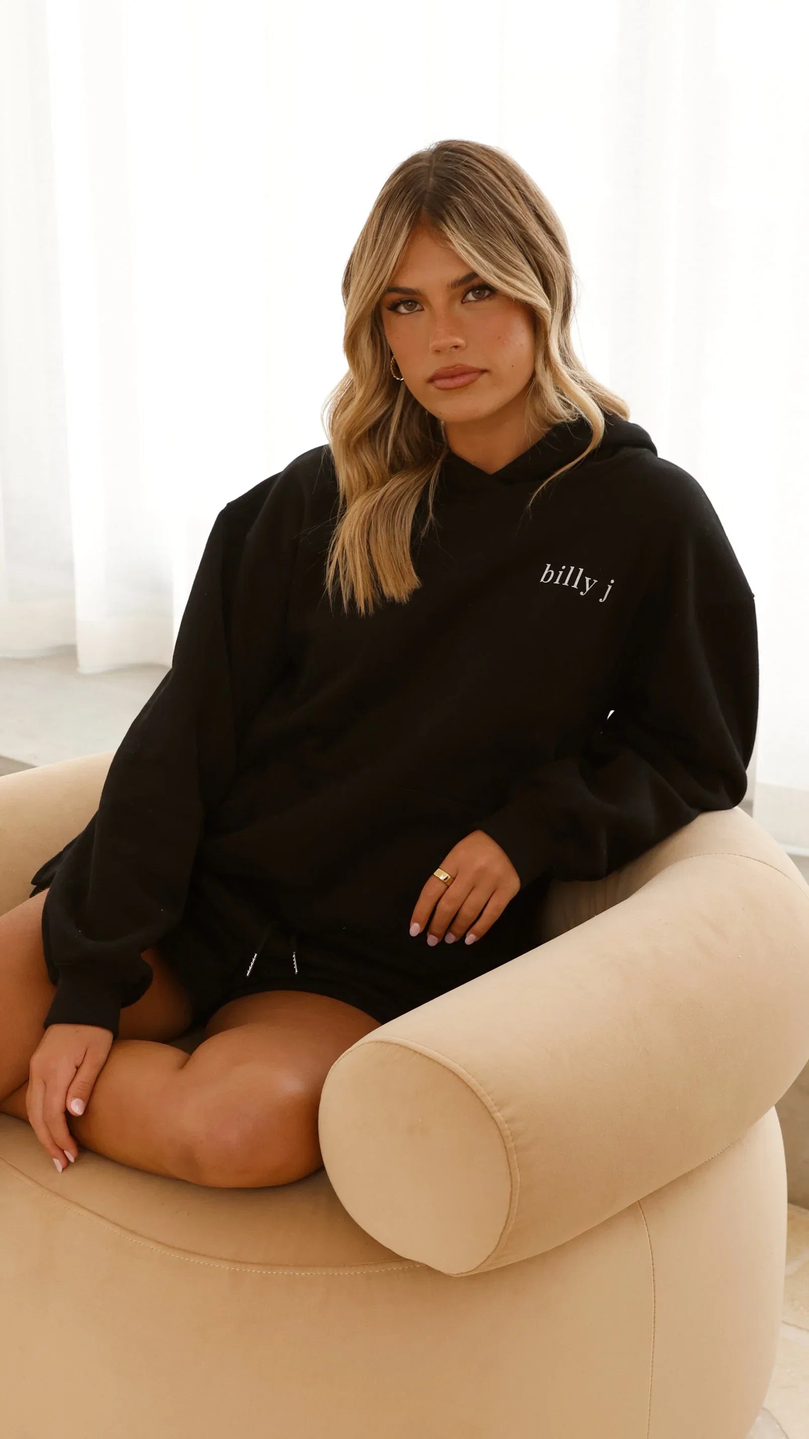 Billy J Hoodie Black