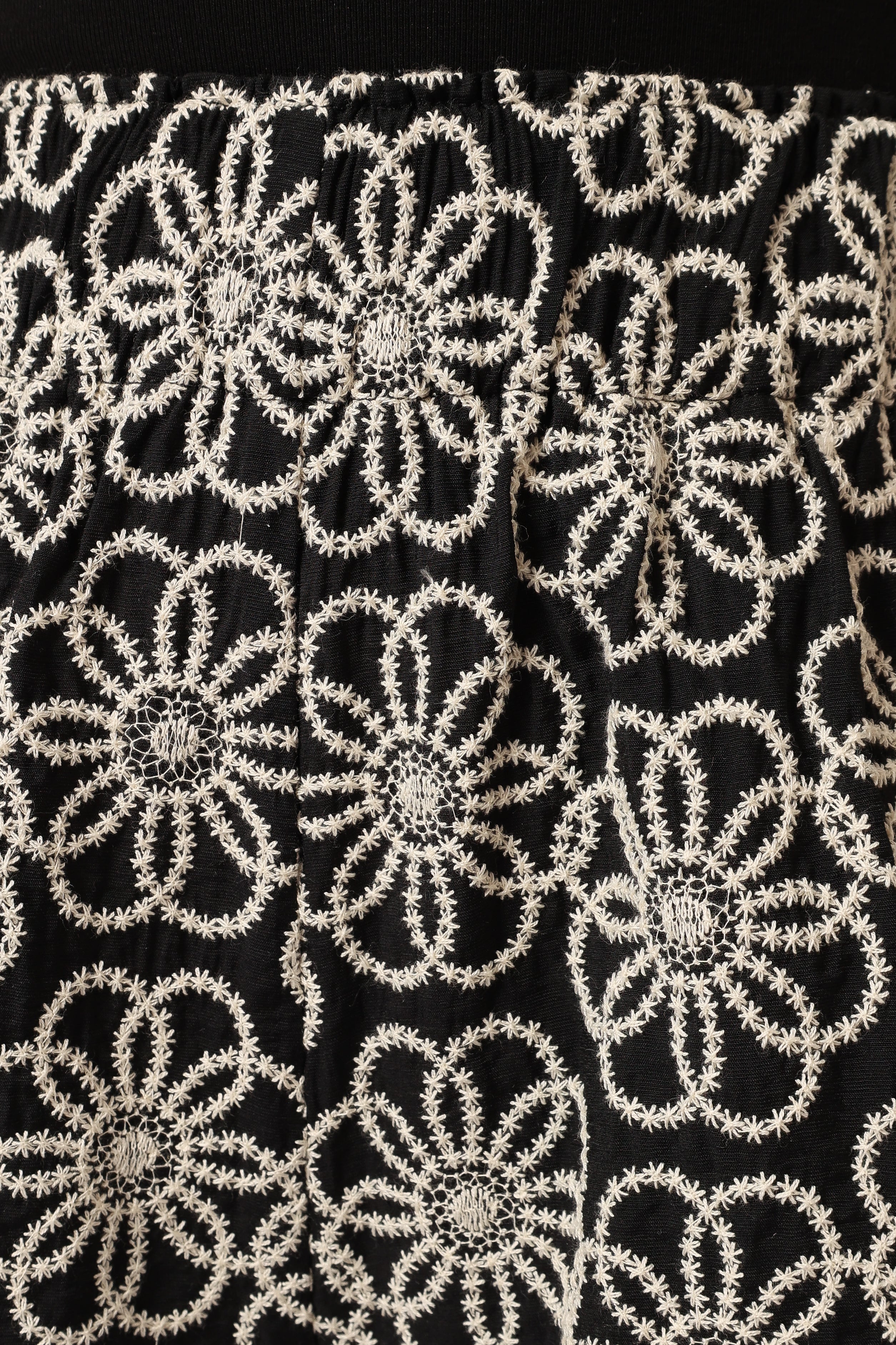 Jacey Embroidered Shorts Black White